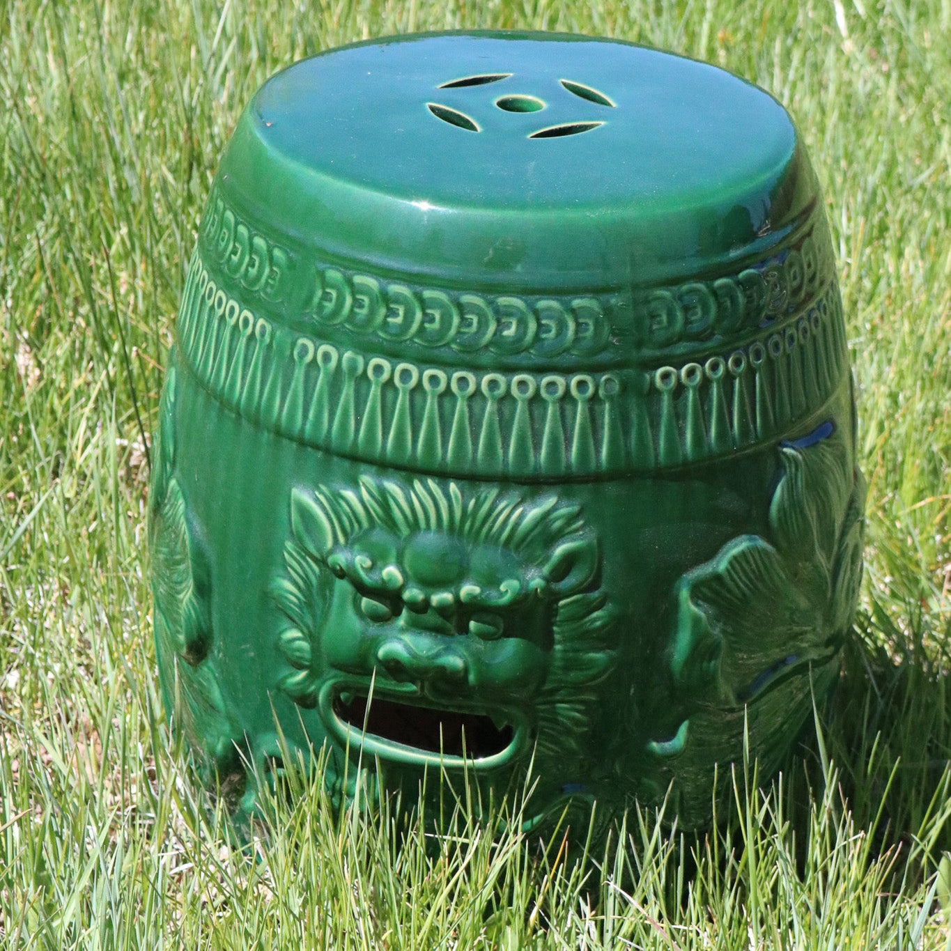 ENILSA Decorative Ceramic Garden Stool Glazed Lion’s Head Side Table