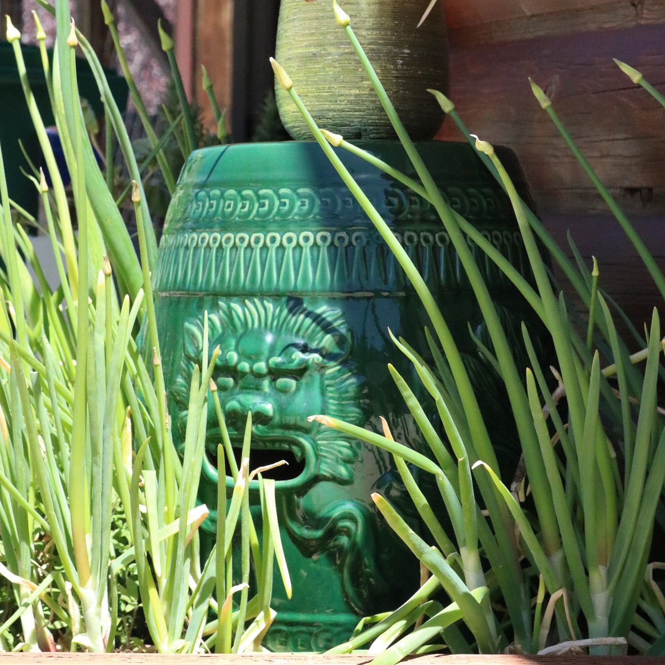 ENILSA Decorative Ceramic Garden Stool Glazed Lion’s Head Side Table