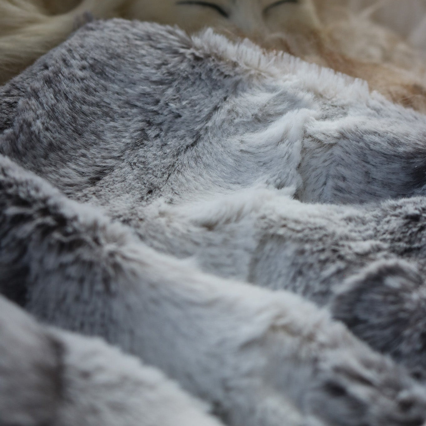 DKNY Grey Faux Fur Throw Blanket Wide Stripe Design 50”x 60”