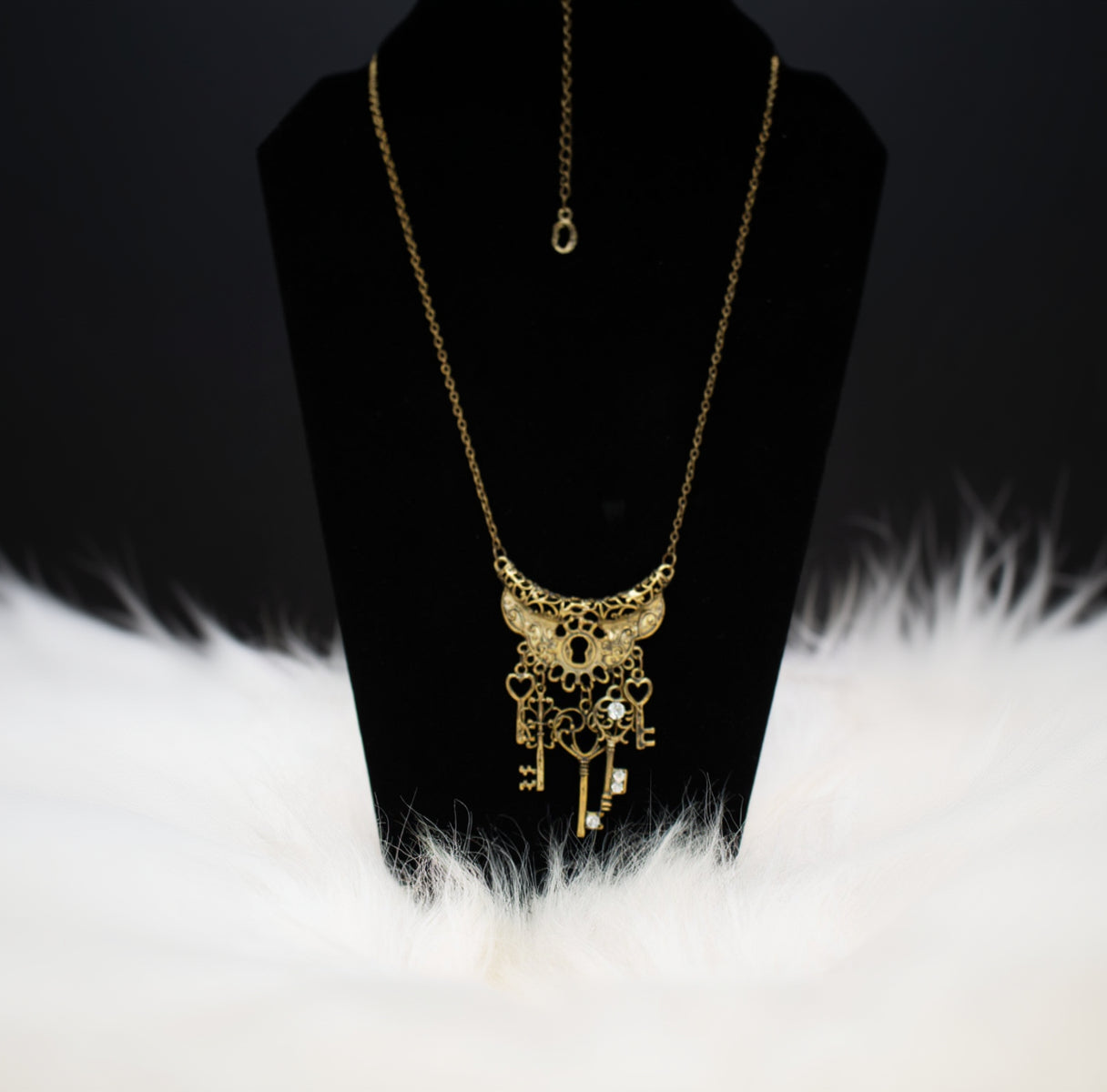 Key Token Steam Punk Style Necklace