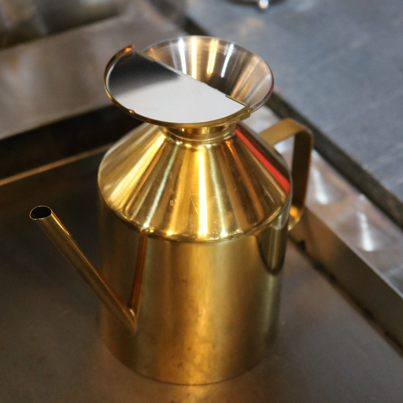 Olipac Gold Oil Dispenser