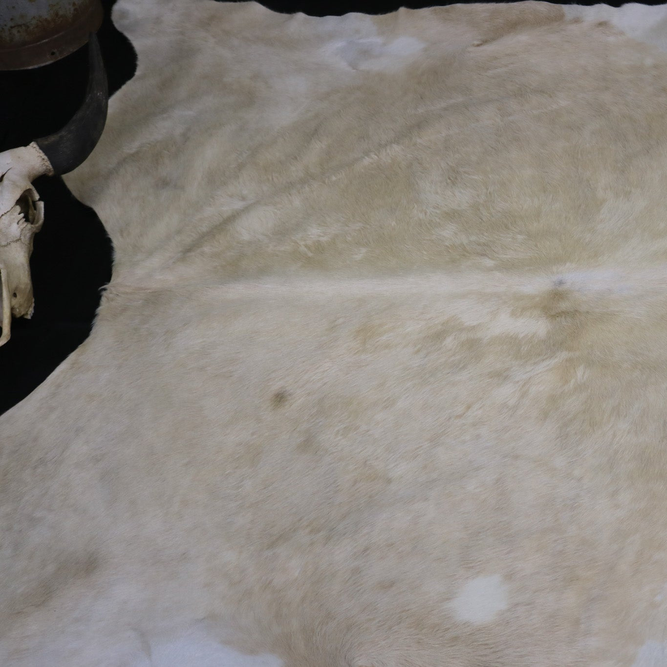 Eccentric White Cowhide Handcrafted in Brazil