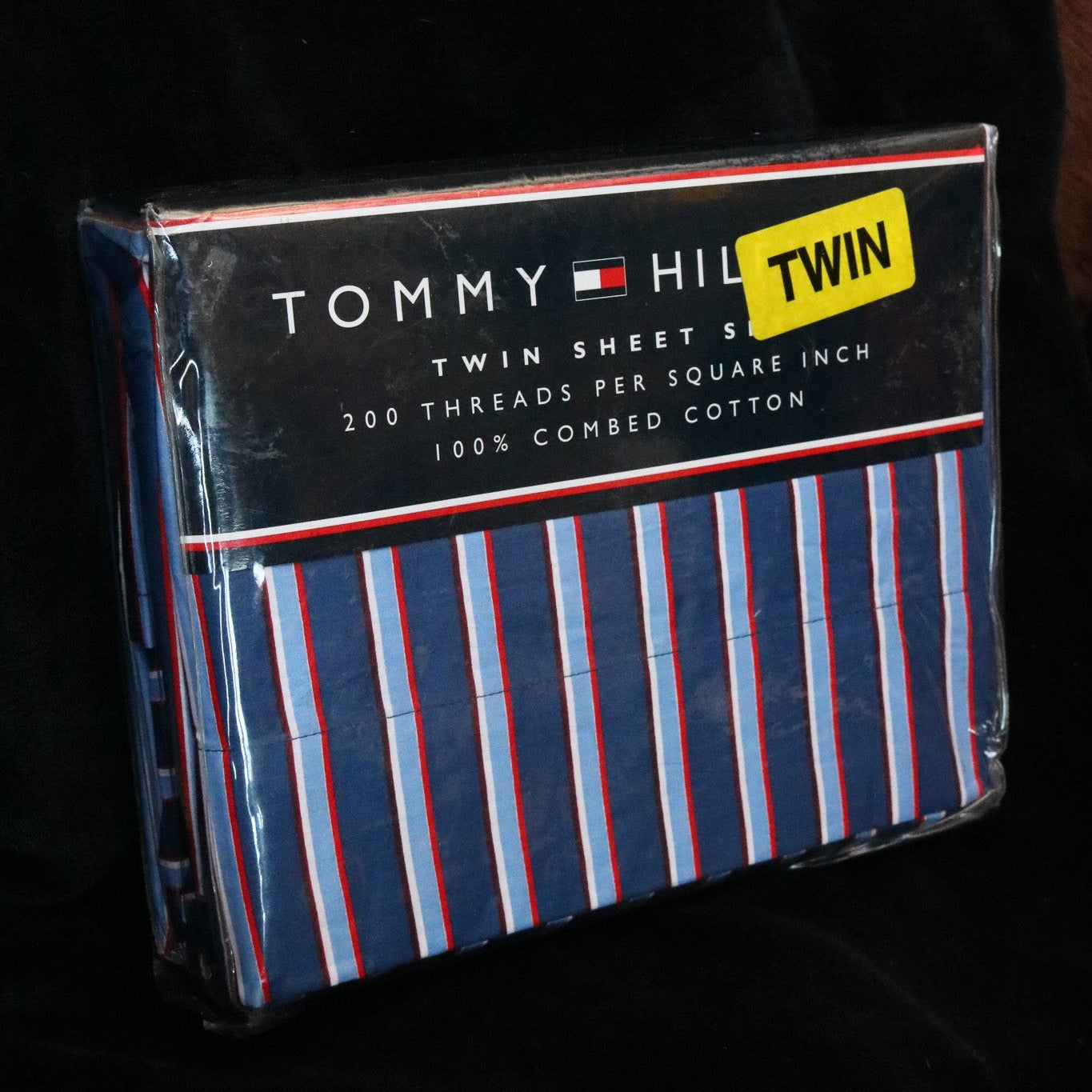 Tommy Hilfiger Twin Sheet Set – Signature Style and Luxurious Comfort