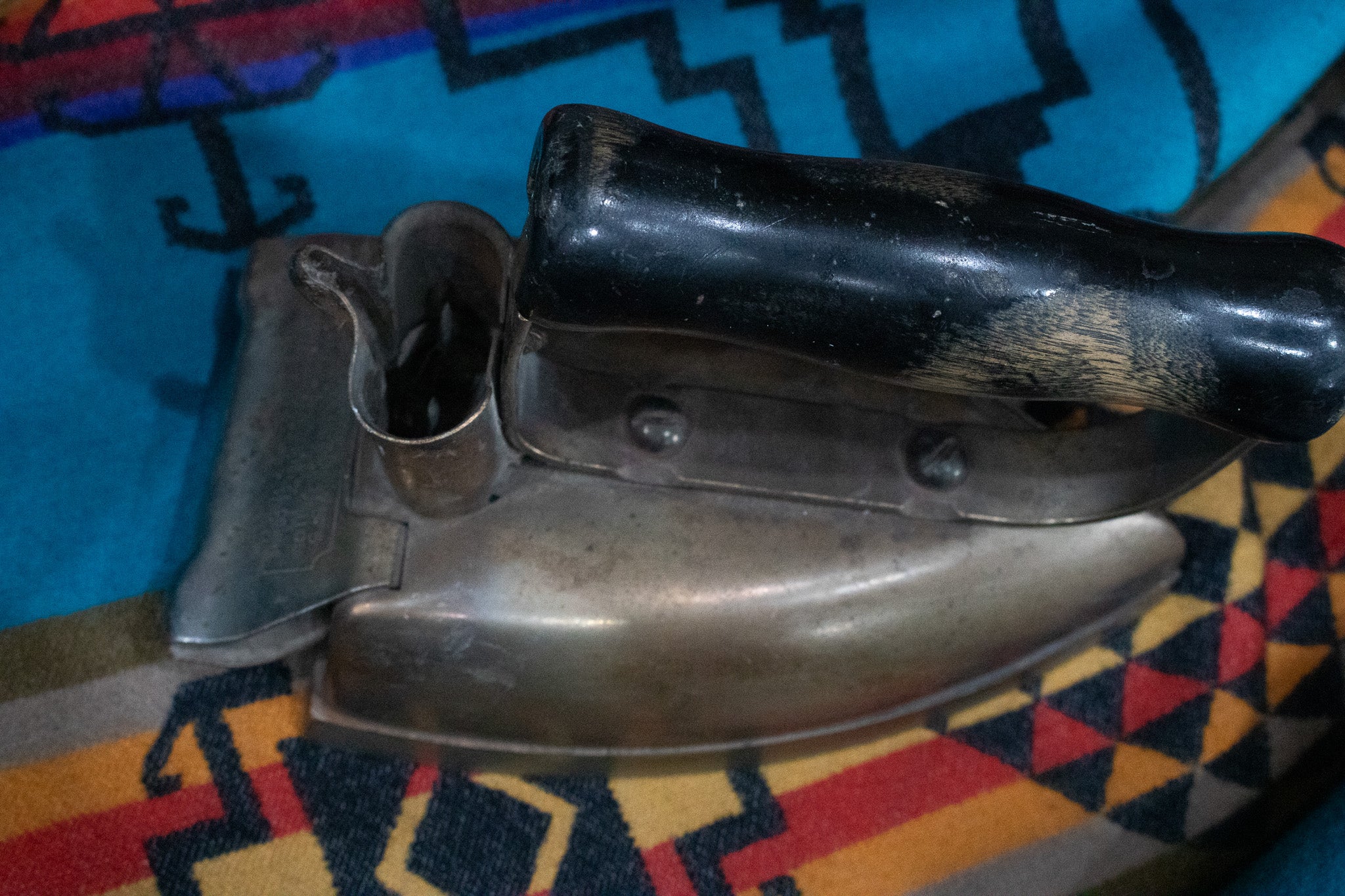 Edison 1906 Electric Cast Iron with Missing Electric Cord