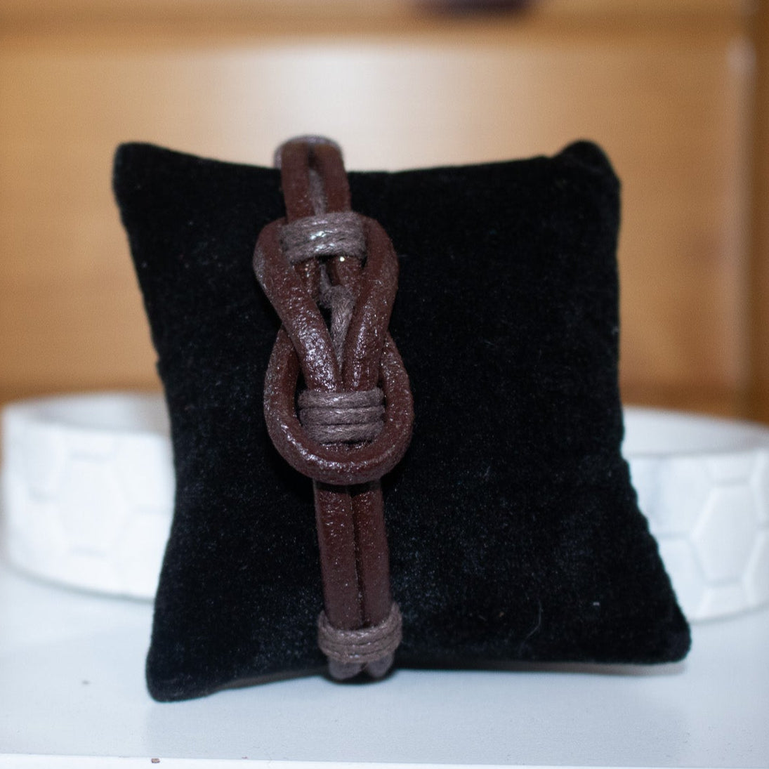 Brown Leather Knot Design Adjustable Bracelet