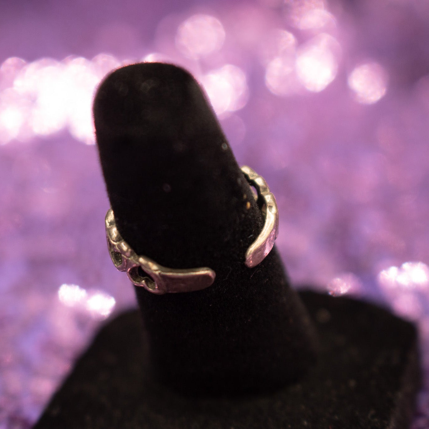Silver Heart Detailed Toe Ring