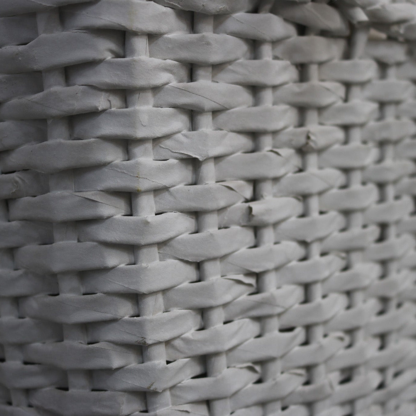 WH Kids White Paper Basket with Rope Handles