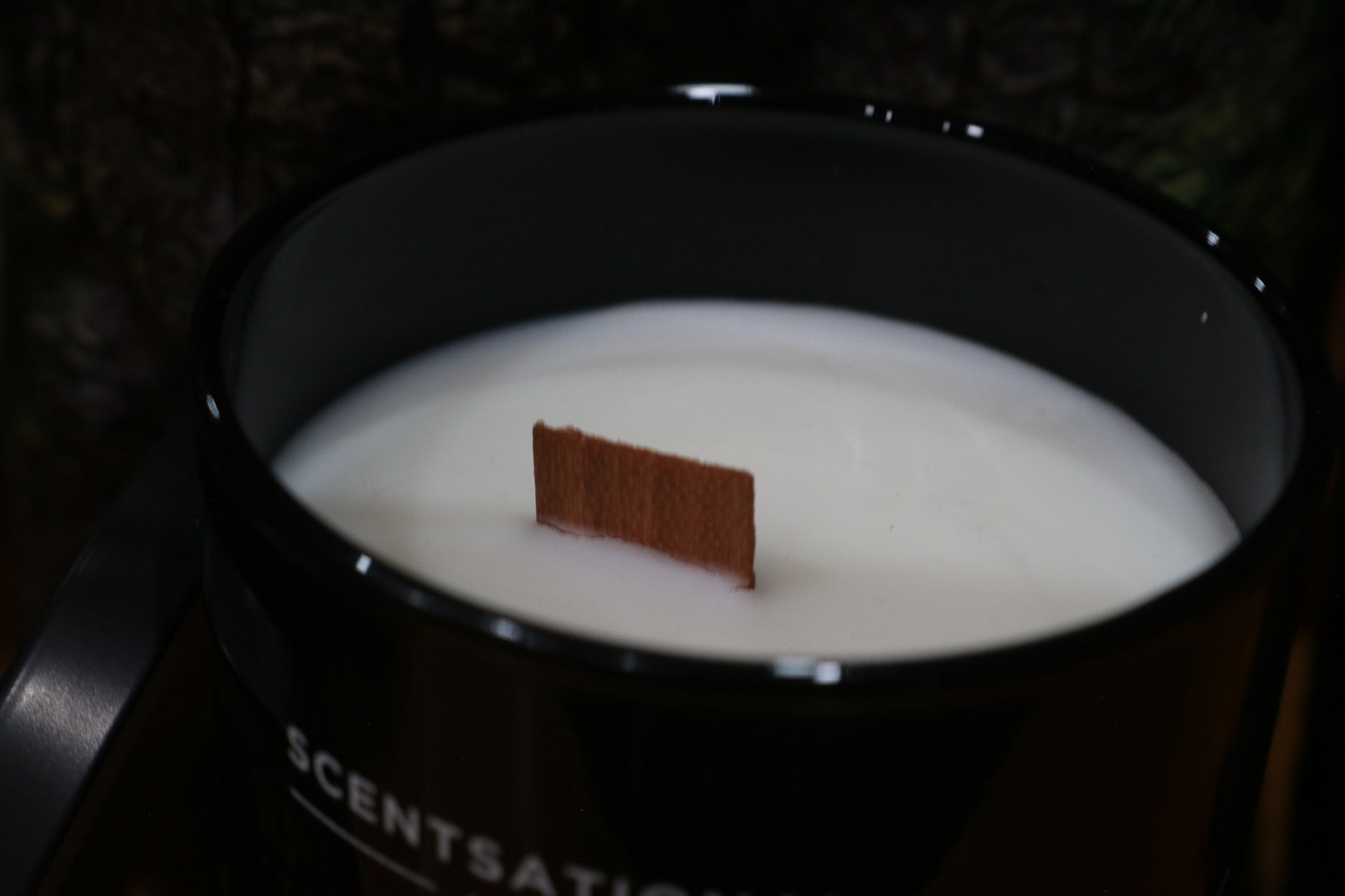Scarlet Rouge Coconut Blend Wax & Wooden Wick Candle