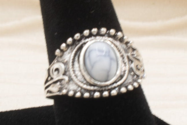 Howlit Silver Tone Ring Size 6.5