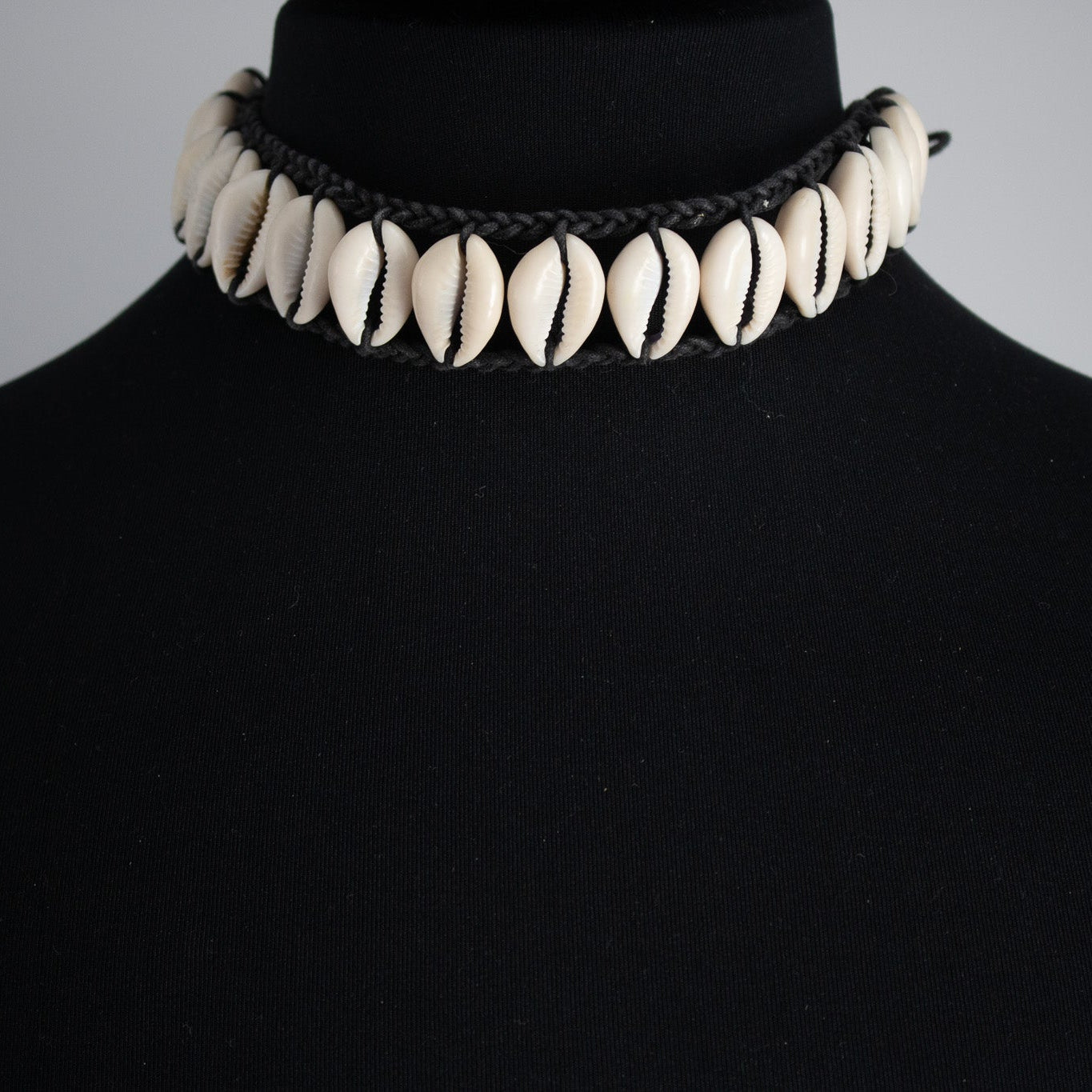 Handmade Cowrie Seashell Leather Choker