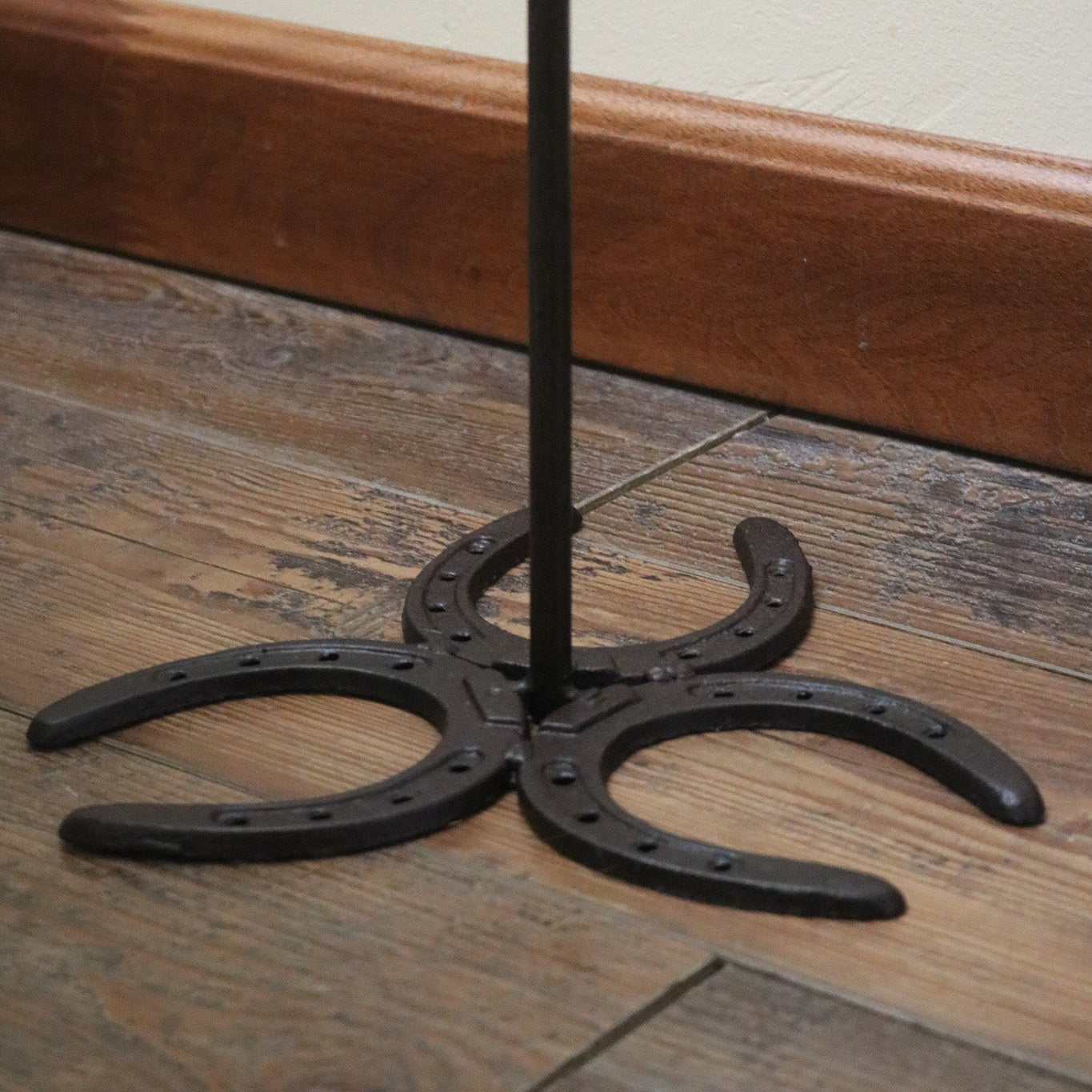Equestrian Themed Horseshoe & Star Bathroom Toilet Paper Holder
