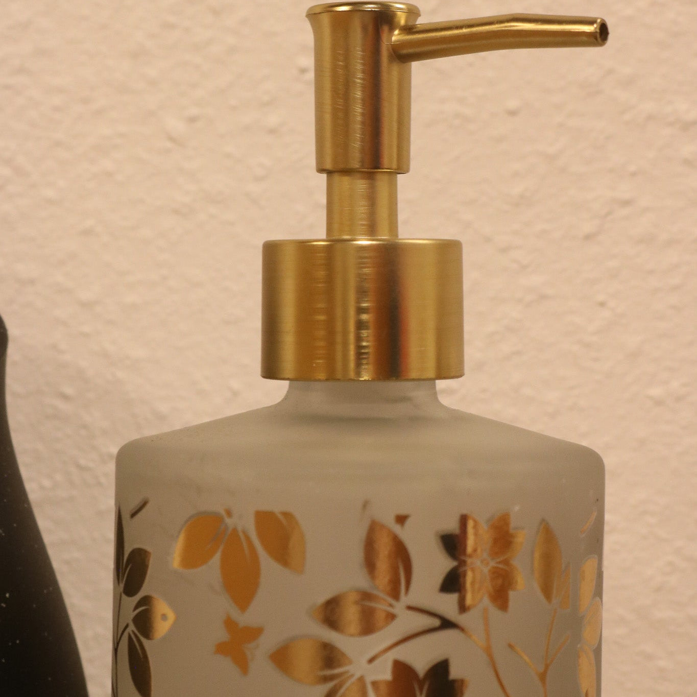 Asquith & Somerset England Hand Wash, Vanilla Sandalwood 16.23 fl oz.