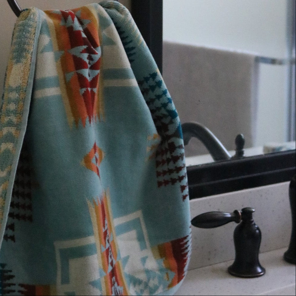 Pendleton Aqua Jacquard Hand Towels