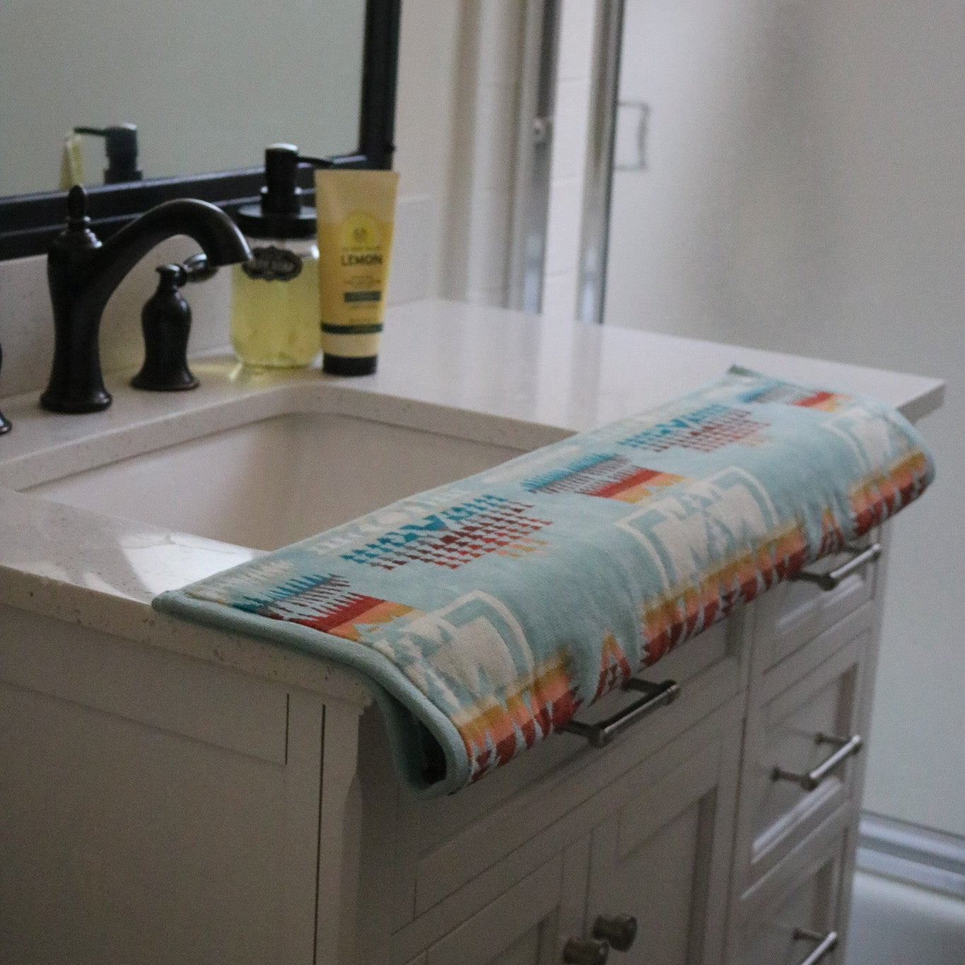 Pendleton Aqua Jacquard Hand Towels