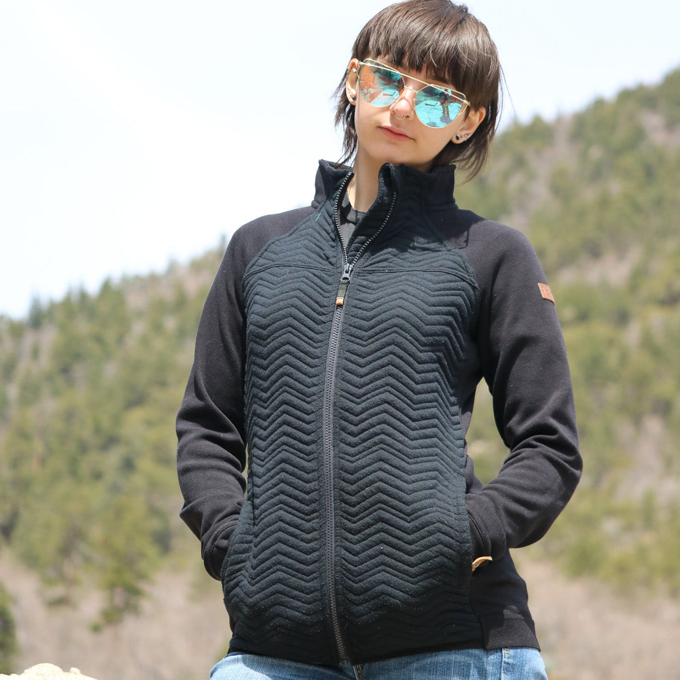 Vintage Roxy Black Sports Wear Jacket