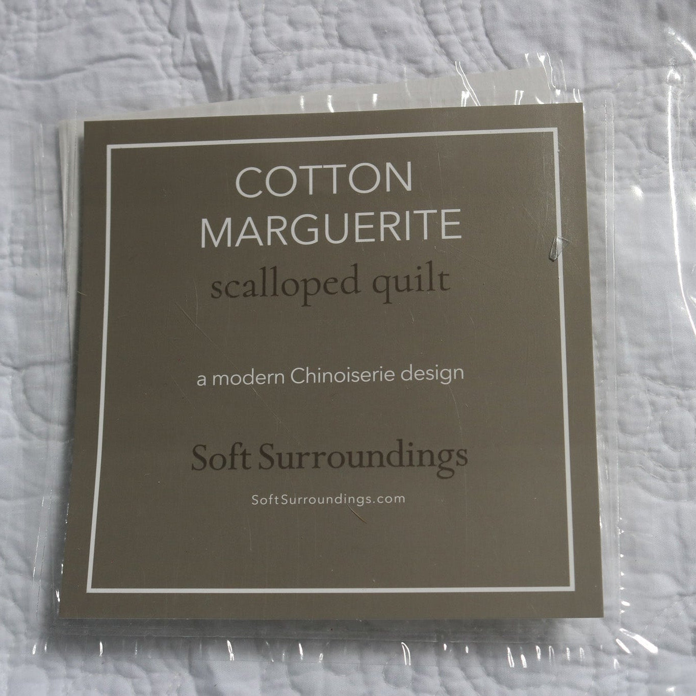 Soft Surroundings Cotton Queen Marguerite Scalloped Quilt – Luxuriously