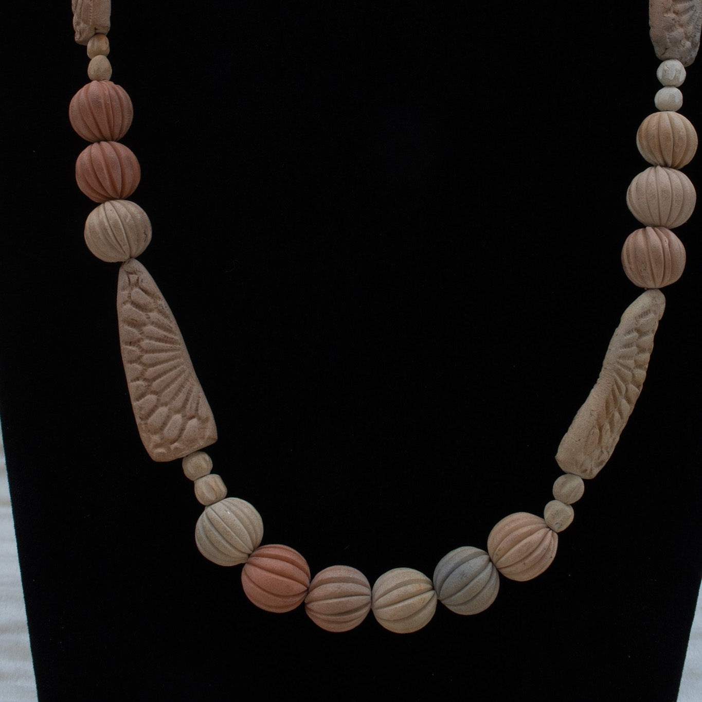 Brown Stamped Detailed Wooden Beaded Necklace