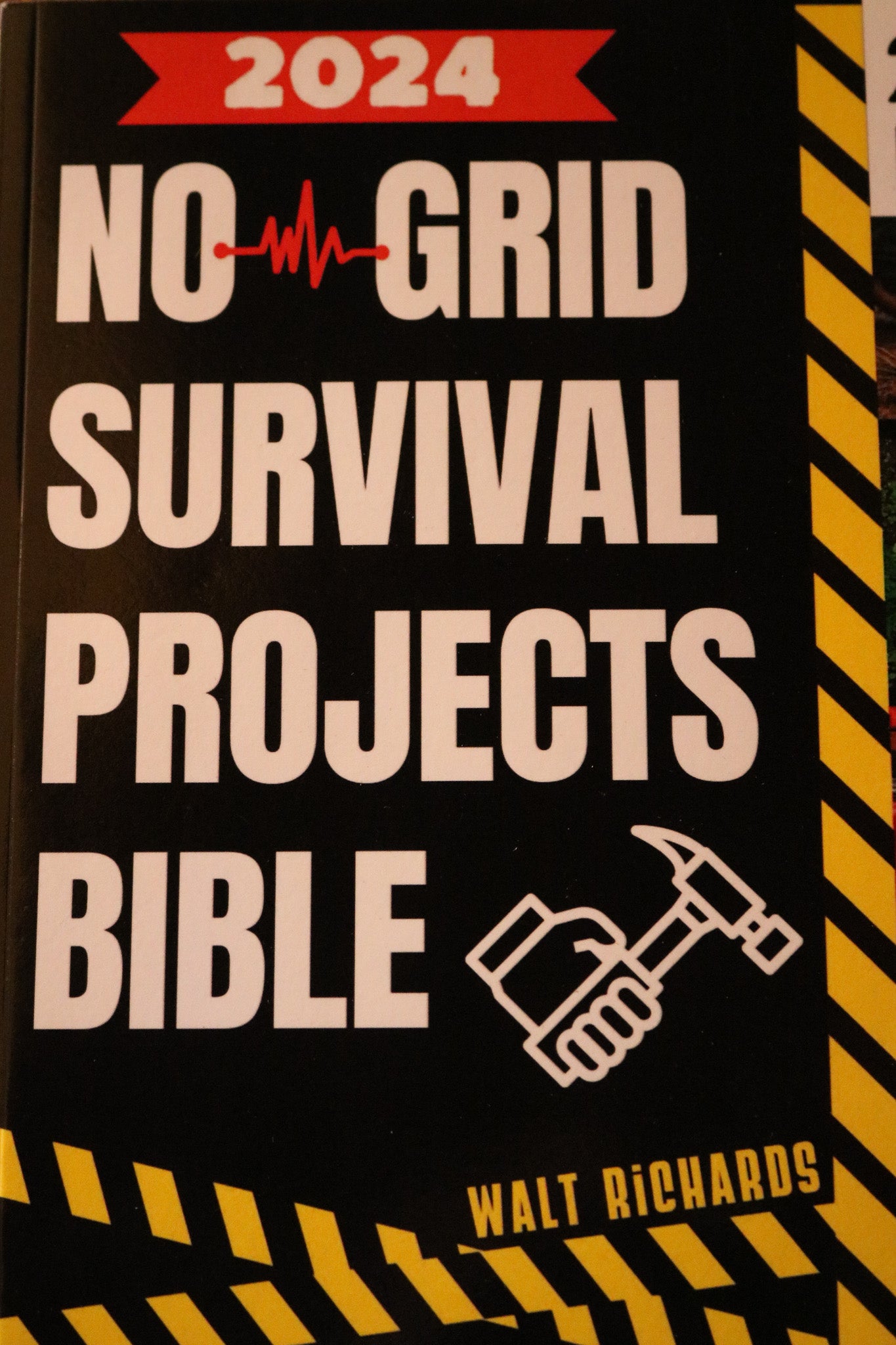 No Grid Survival Projects Bible Paperback Book 2024 Edition