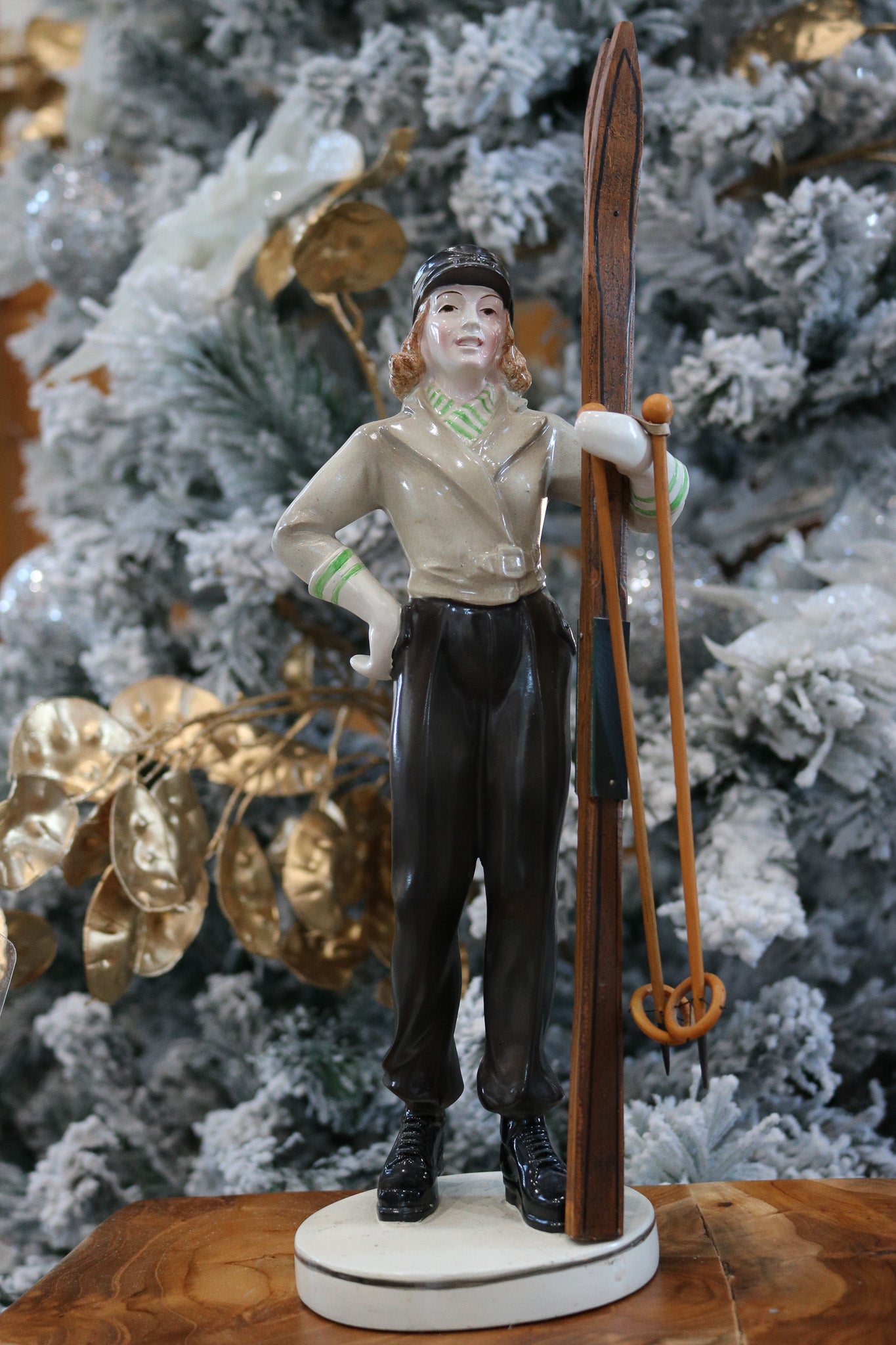 Vintage Hertwig Katzhutte Figurine The Skier Circa 1930 Art Deco RARE Skiing