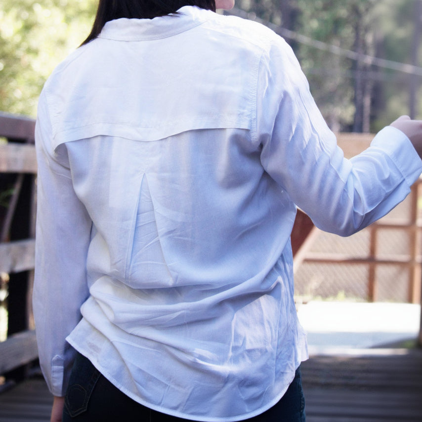 Beach Lunch Lounge Collection Arya Style White Long - Sleeve Button - Up Size Medium