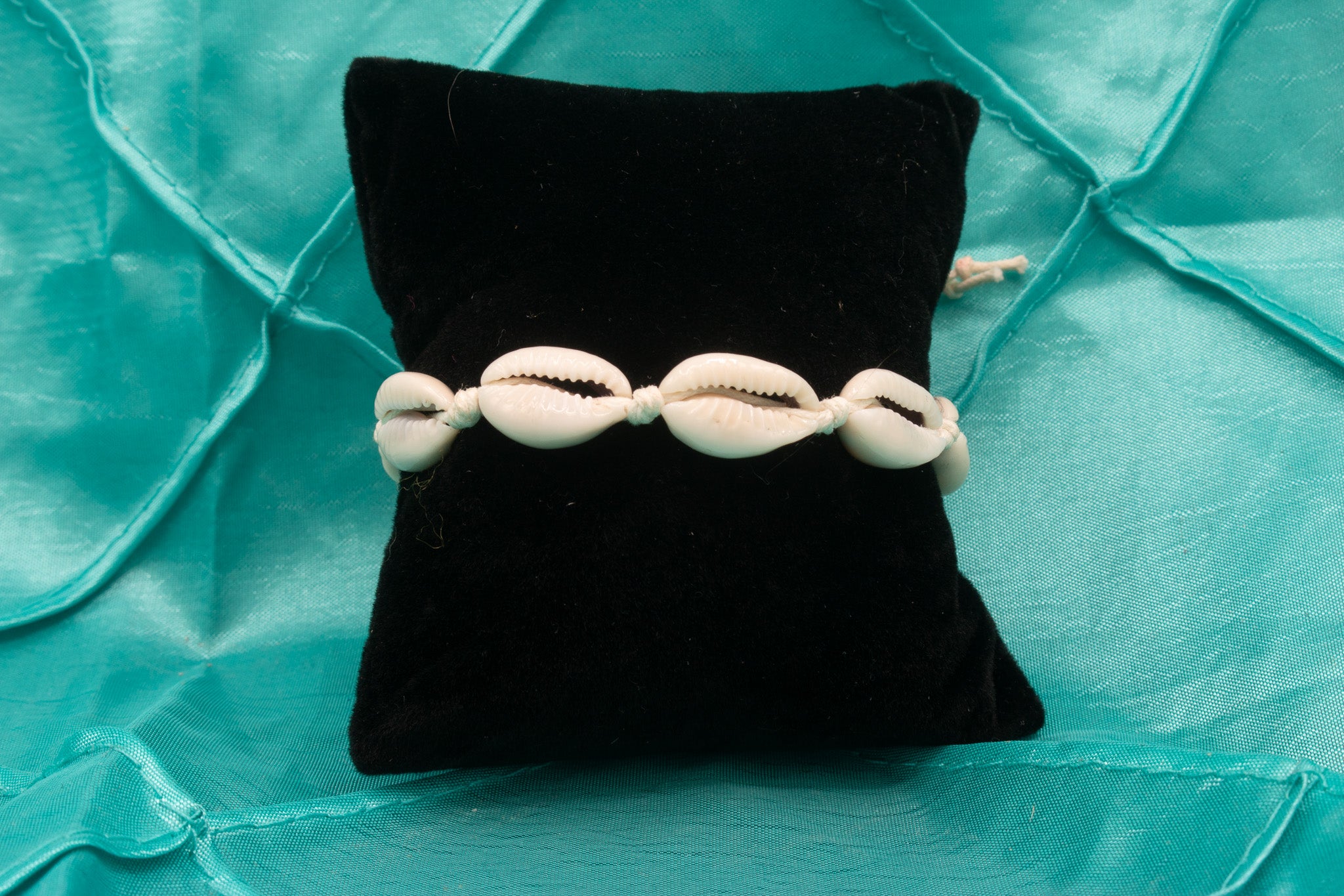 White Seashell Jute Cord Bracelet