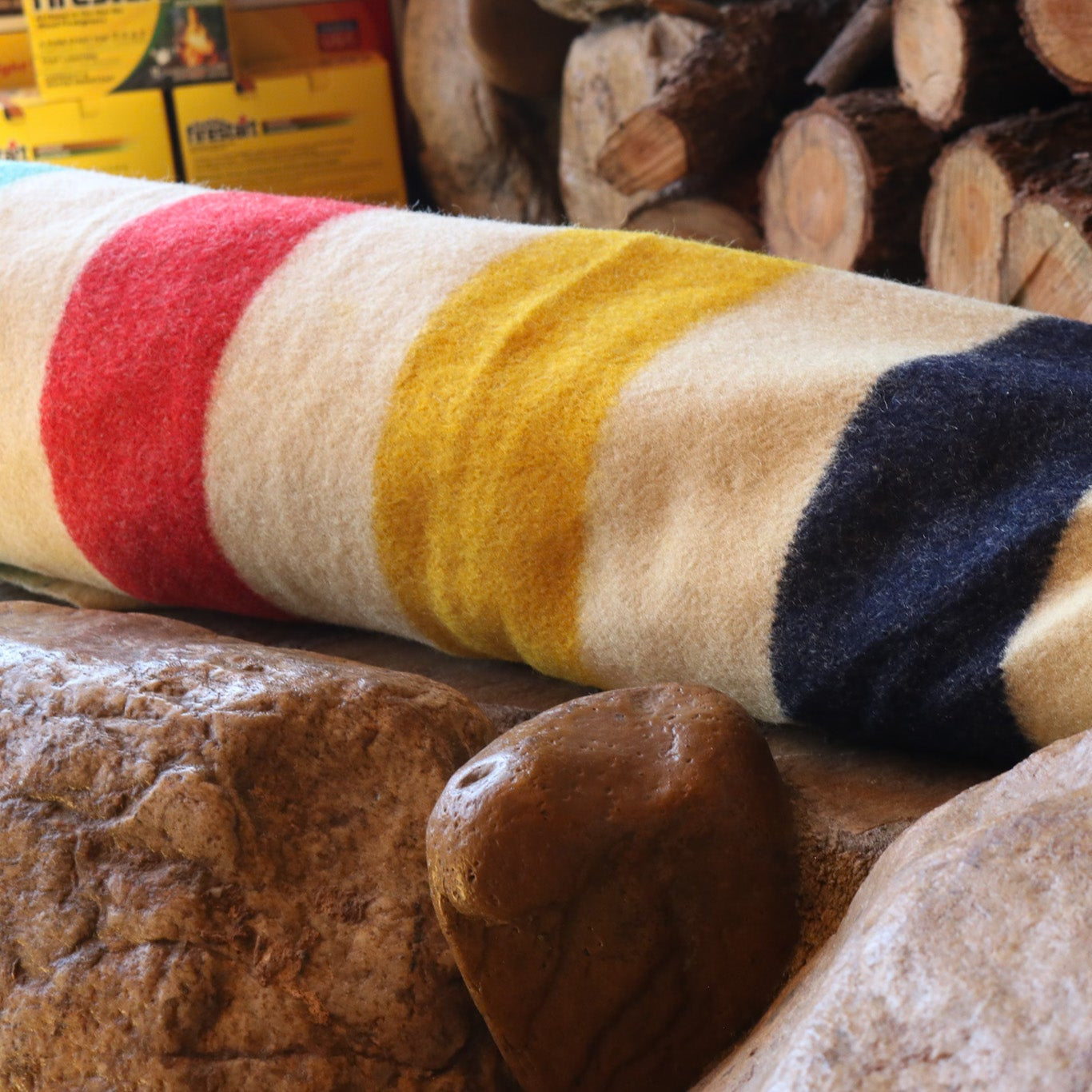 Hudson's Bay 4-Point Wool Blanket Off-White Bold Multi-Colored Stripes