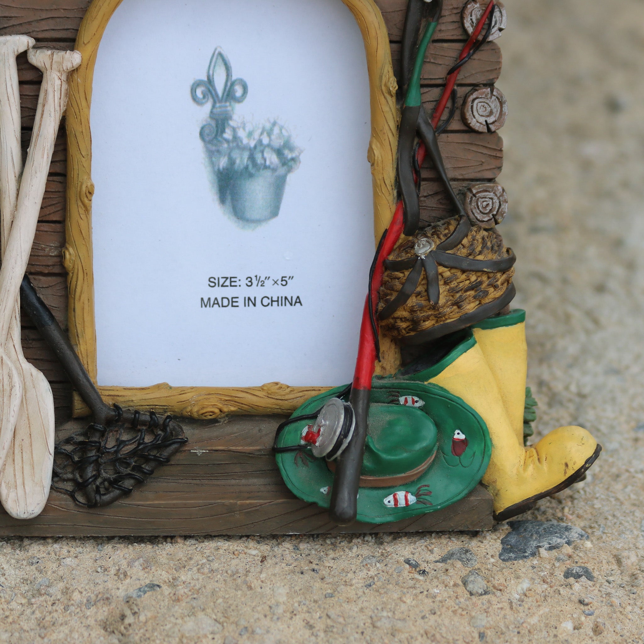 Log Cabin Resin Mold Picture Frame 3 1/2" x 5 1/2"