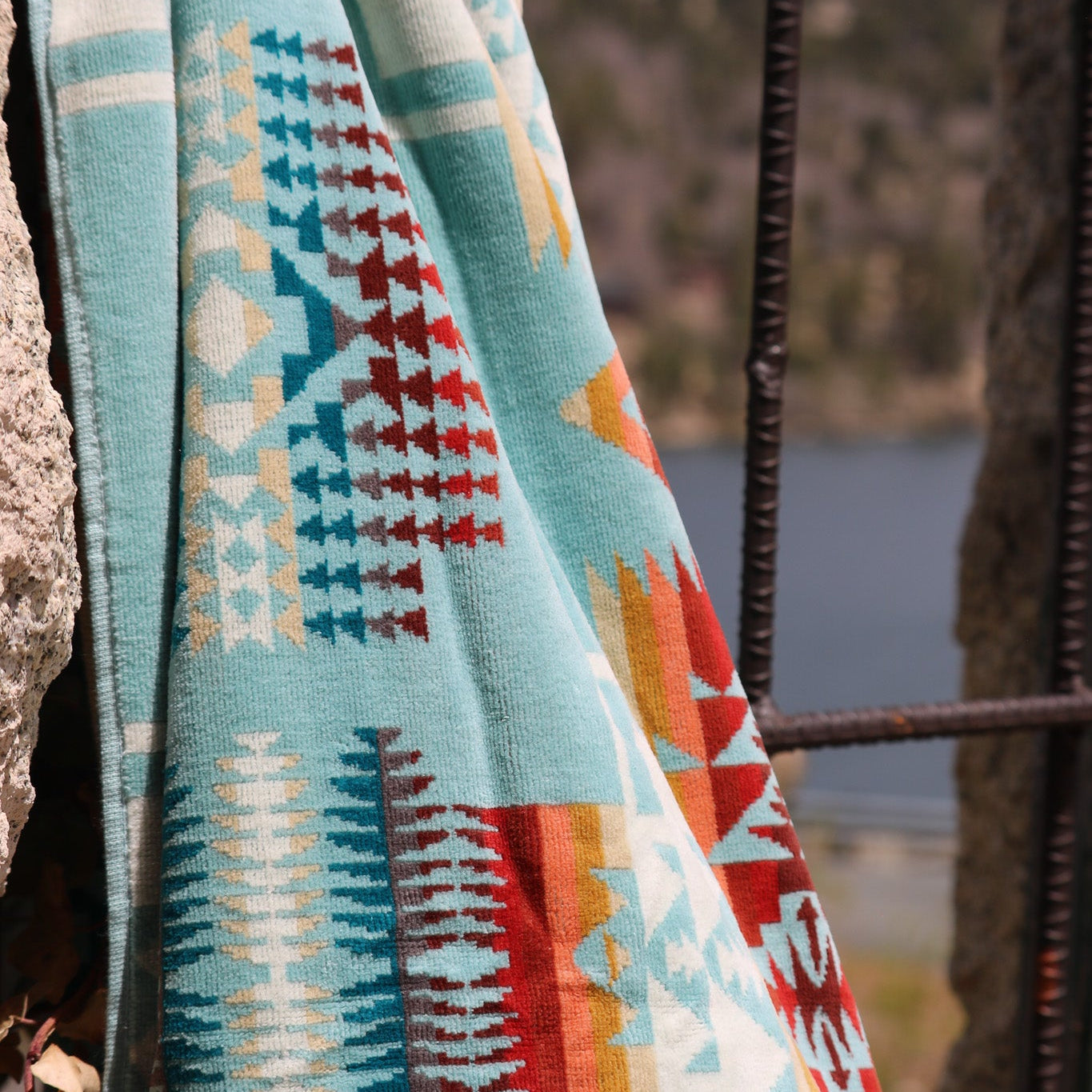 Pendleton Jacquard Bath Towels in Teal Aqua