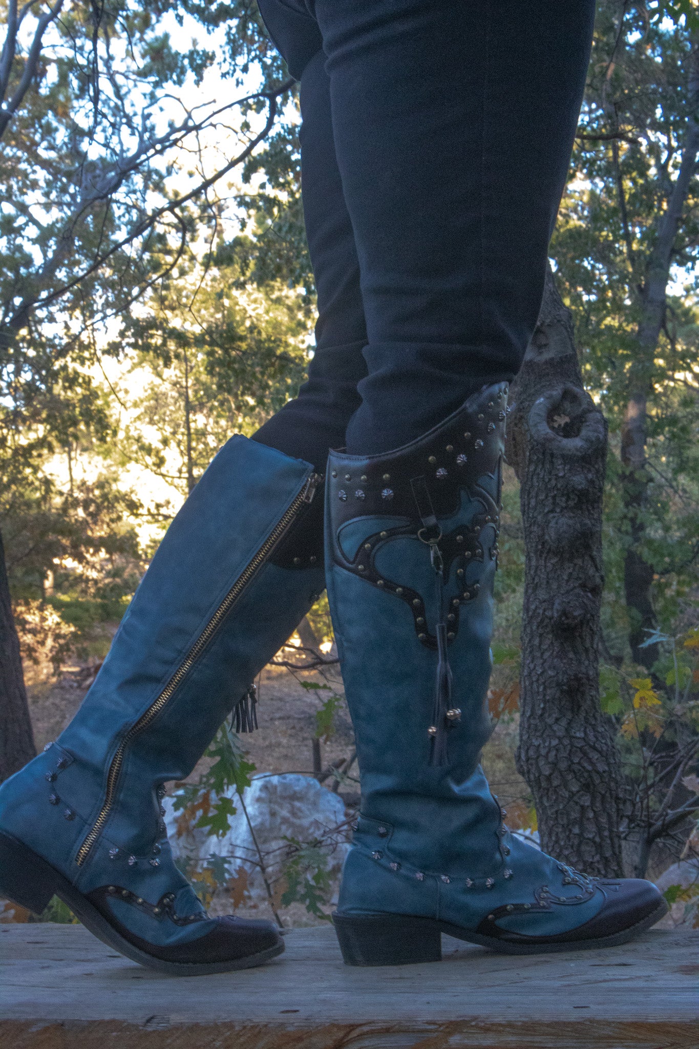 Knee-High Studded Blue/Black Leather Cowboy Boots Size