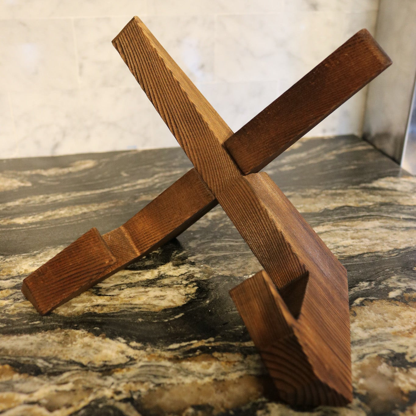 Puersi Rustic Cookbook Holder Stand