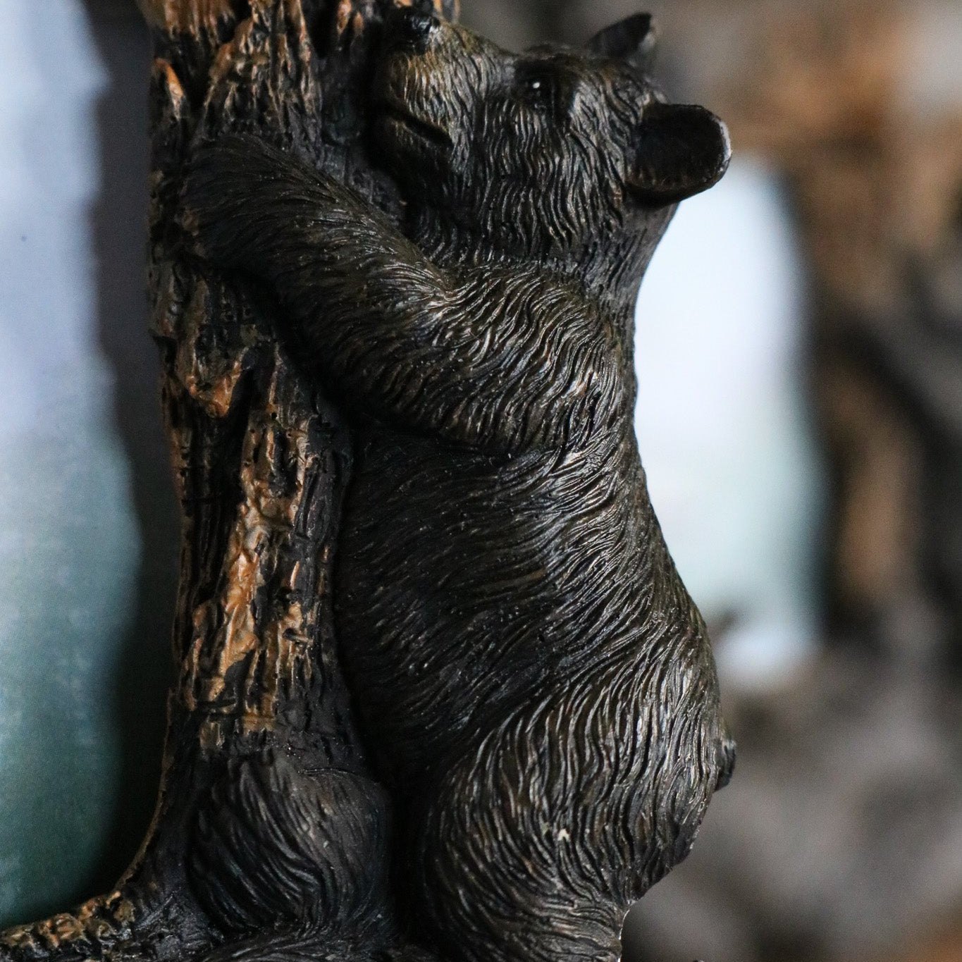 Vintage Resin Molded 4 Black Bears Climbing Over Mama Bear 2" x 3.5" Picture Frame