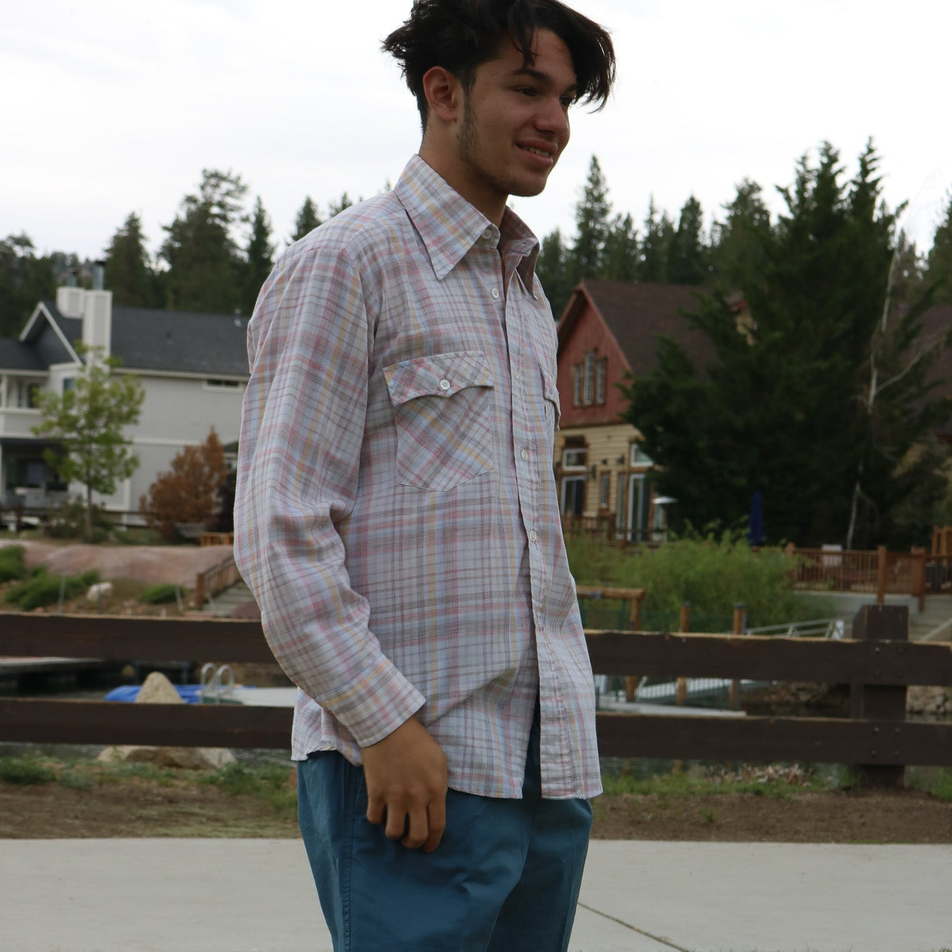 Levi's Long Sleeve Flannel – Size Large.