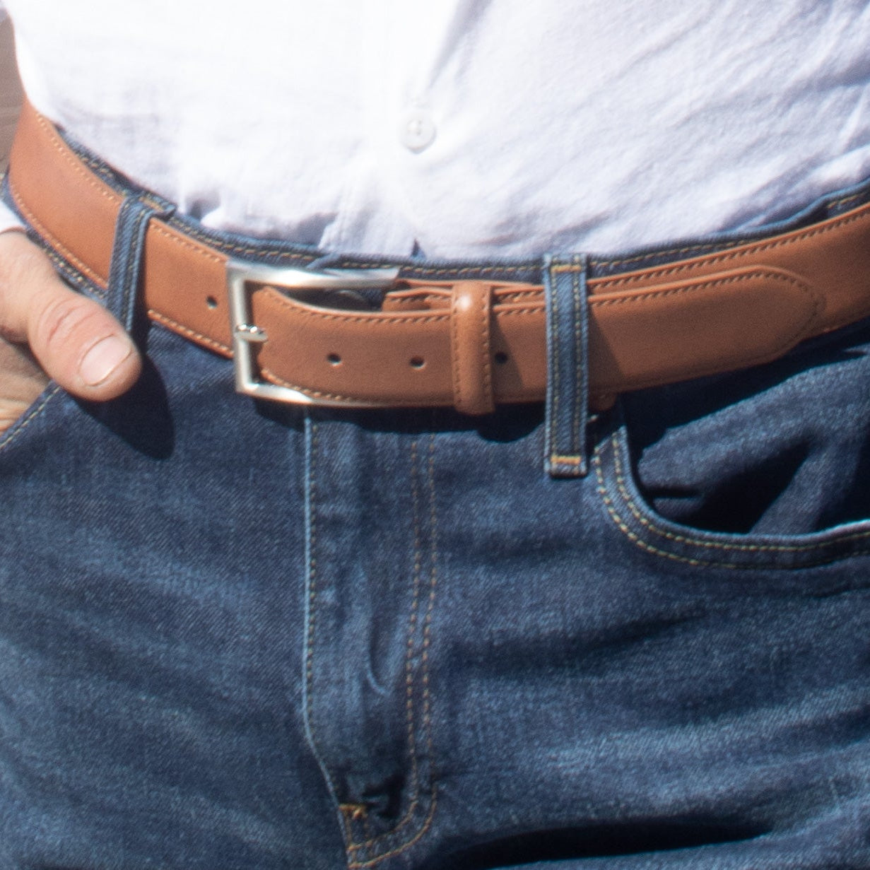 Brown Leather Belt With Metal Buckle