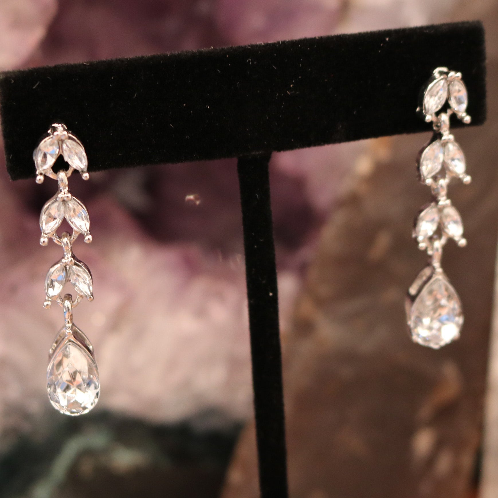 Leaf Shape Rhinestones Dangle Stud Earrings