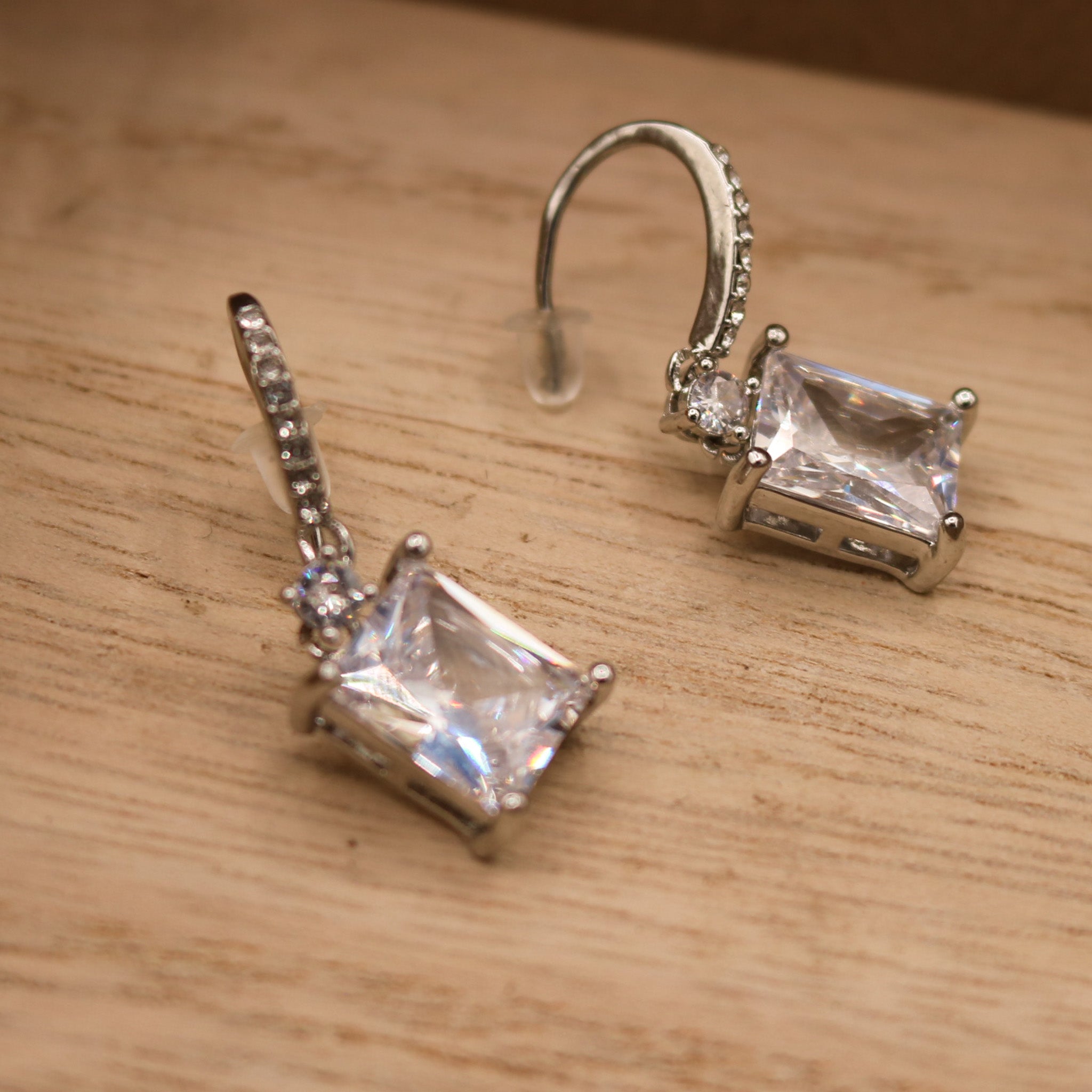 Synthetic Dimond Earrings Hook Style