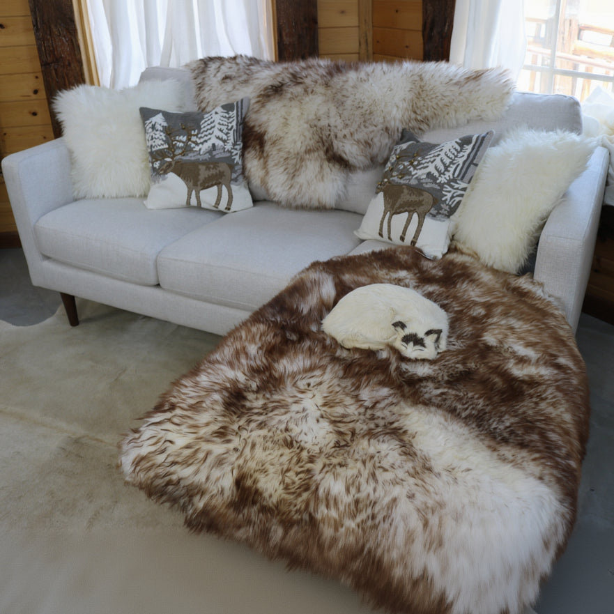 Beautiful Soft Cream White Couch with detachable Ottoman