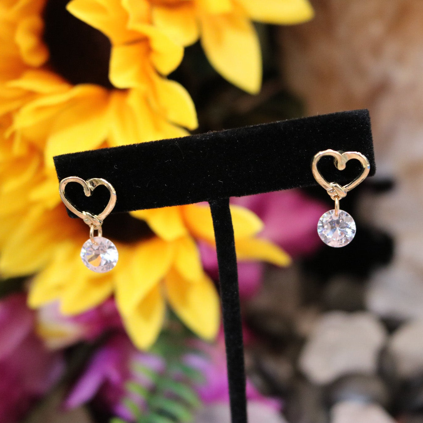 Exquisite Stud Heart Earrings Featuring Stunning Dangle Rhinestone