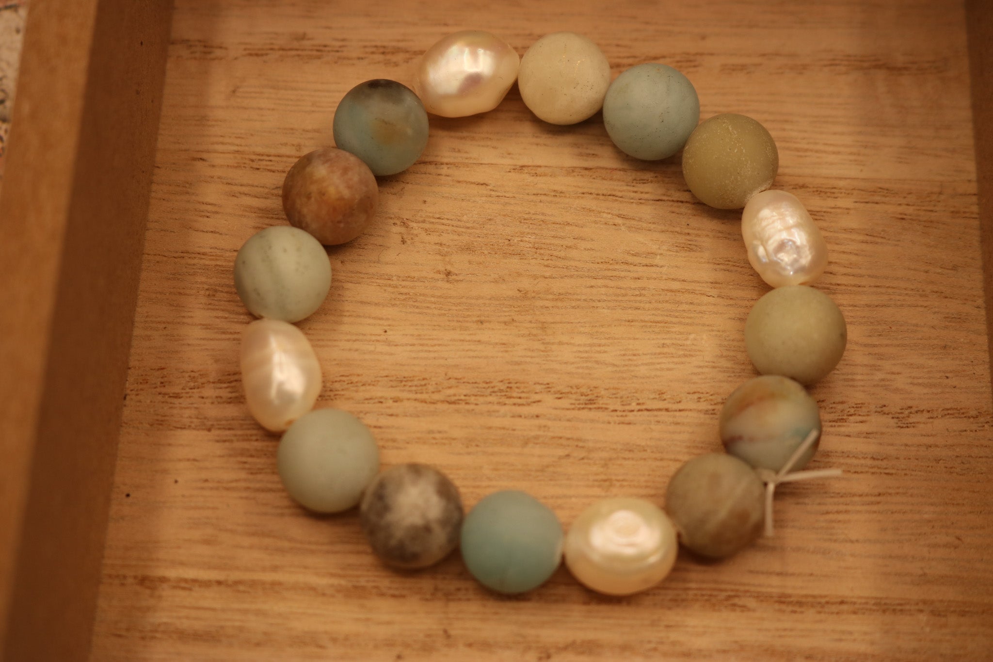 Elegant Amazonite and Pearl Stretch Bracelet