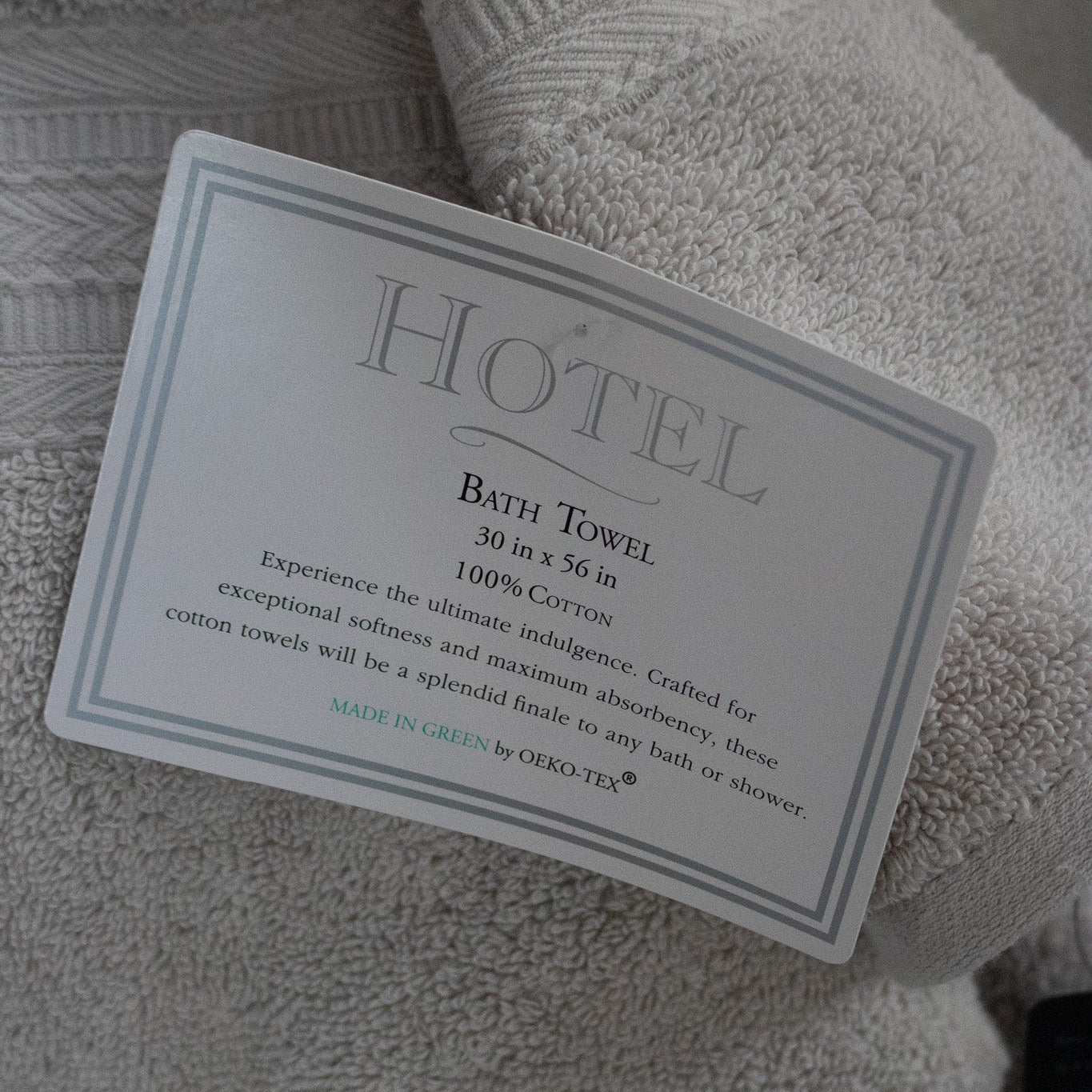 HoteI -100% Cotton Light Gray Bath Towel