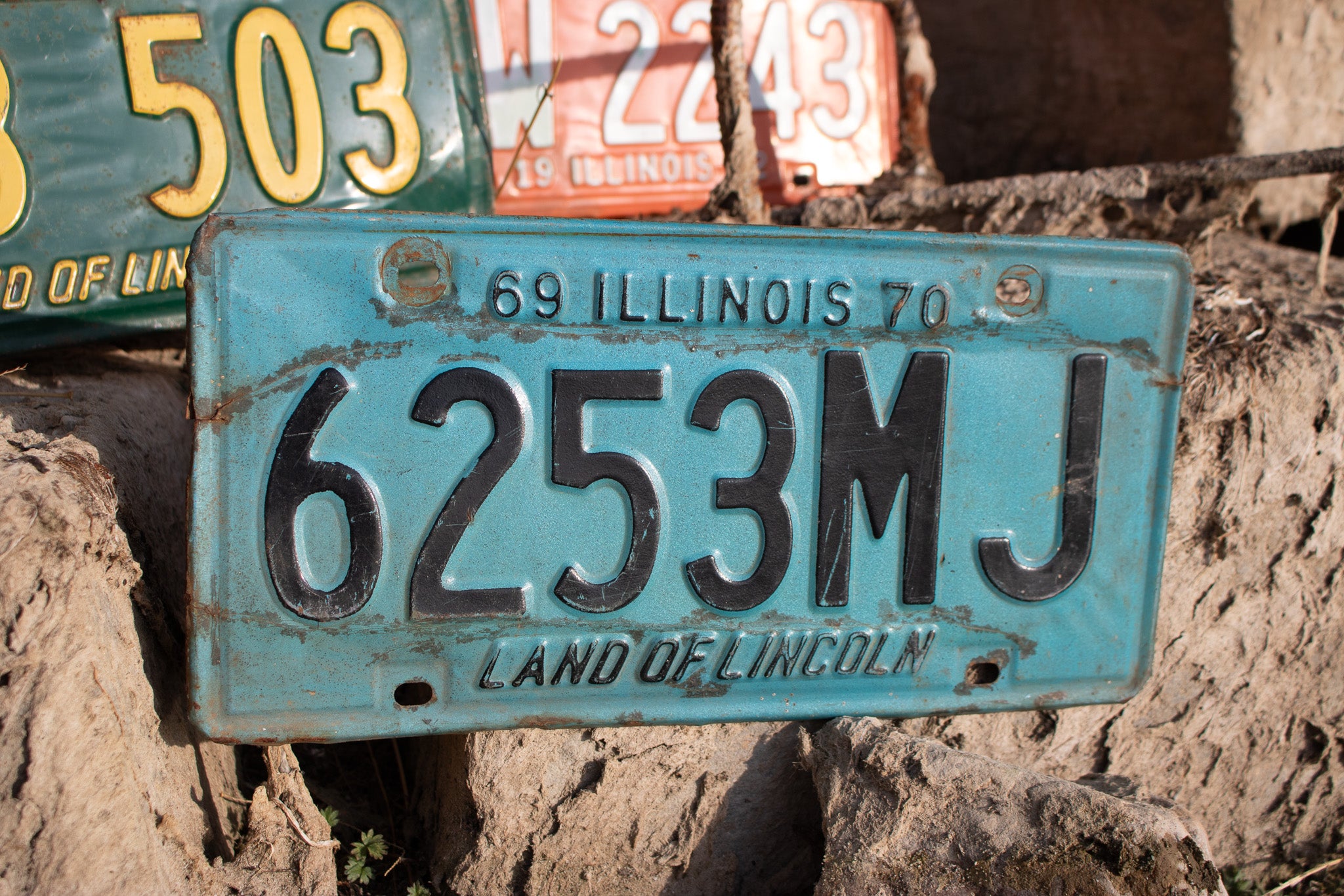 69 Illinois 70 Land of Lincoln License Plate