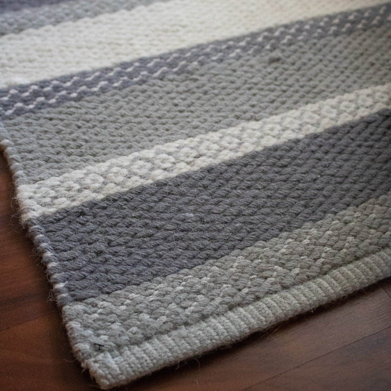 Care & Fair White Wool Rug – Handwoven in India with Artisan Craftsmanship