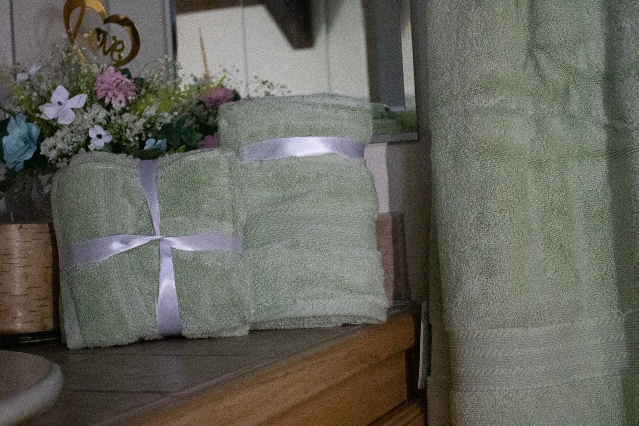 Joie Home Premium Set of 2 Soft 100% Cotton Hand Towels in Seafoam Green