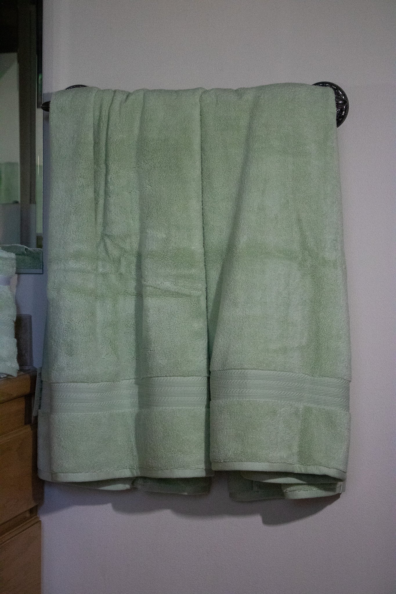 Joie Home Seafoam Green Bath Towel 100% Cotton