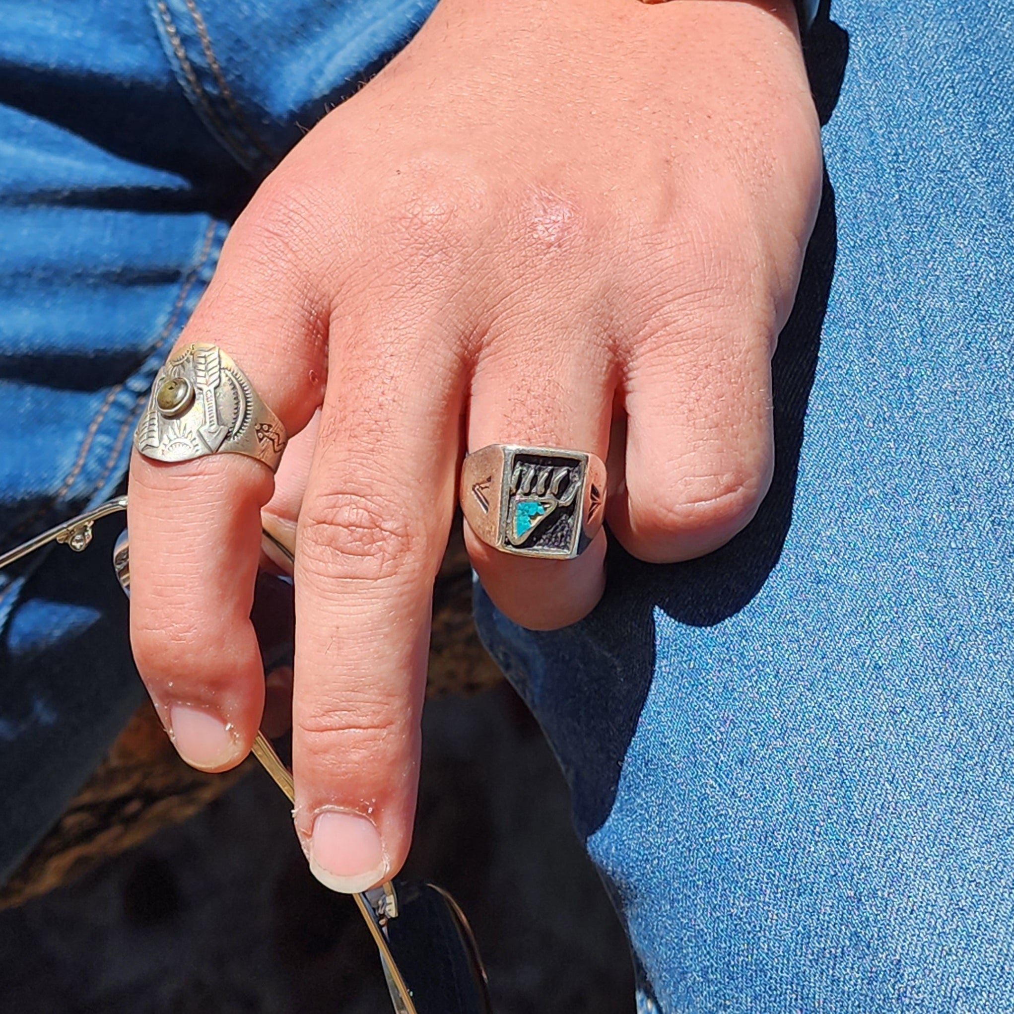 Old Pawn Navajo Sterling Silver Turquoise Inlay Bear Paw Tribal Ring Size 11.5