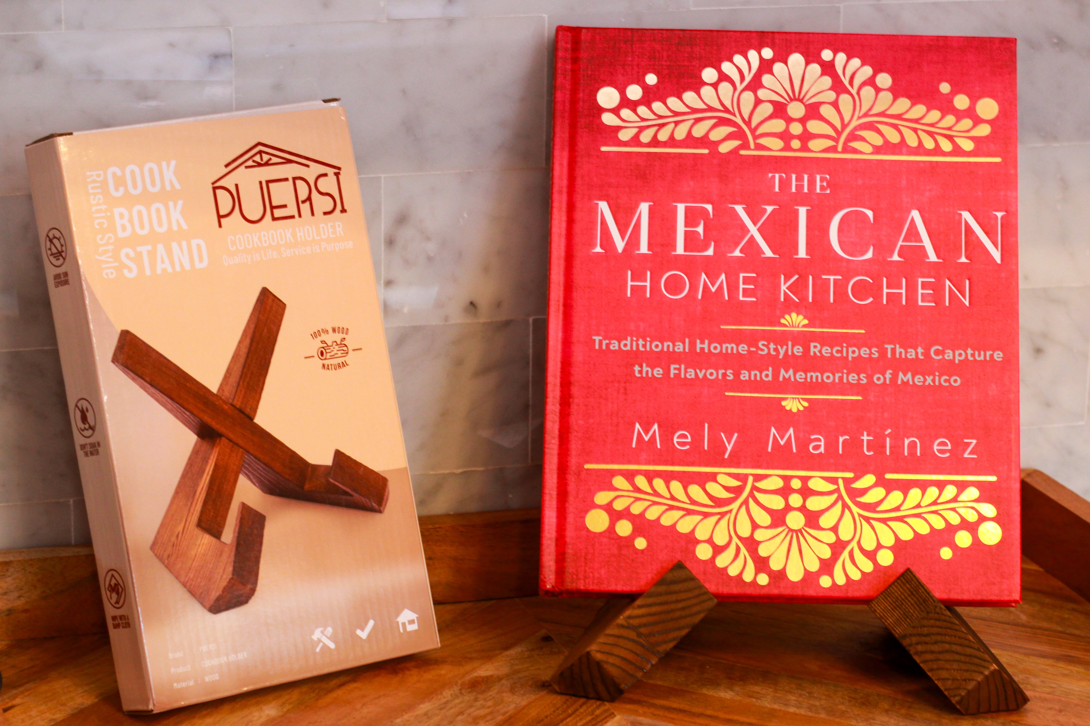 Puersi Rustic Cookbook Holder Stand