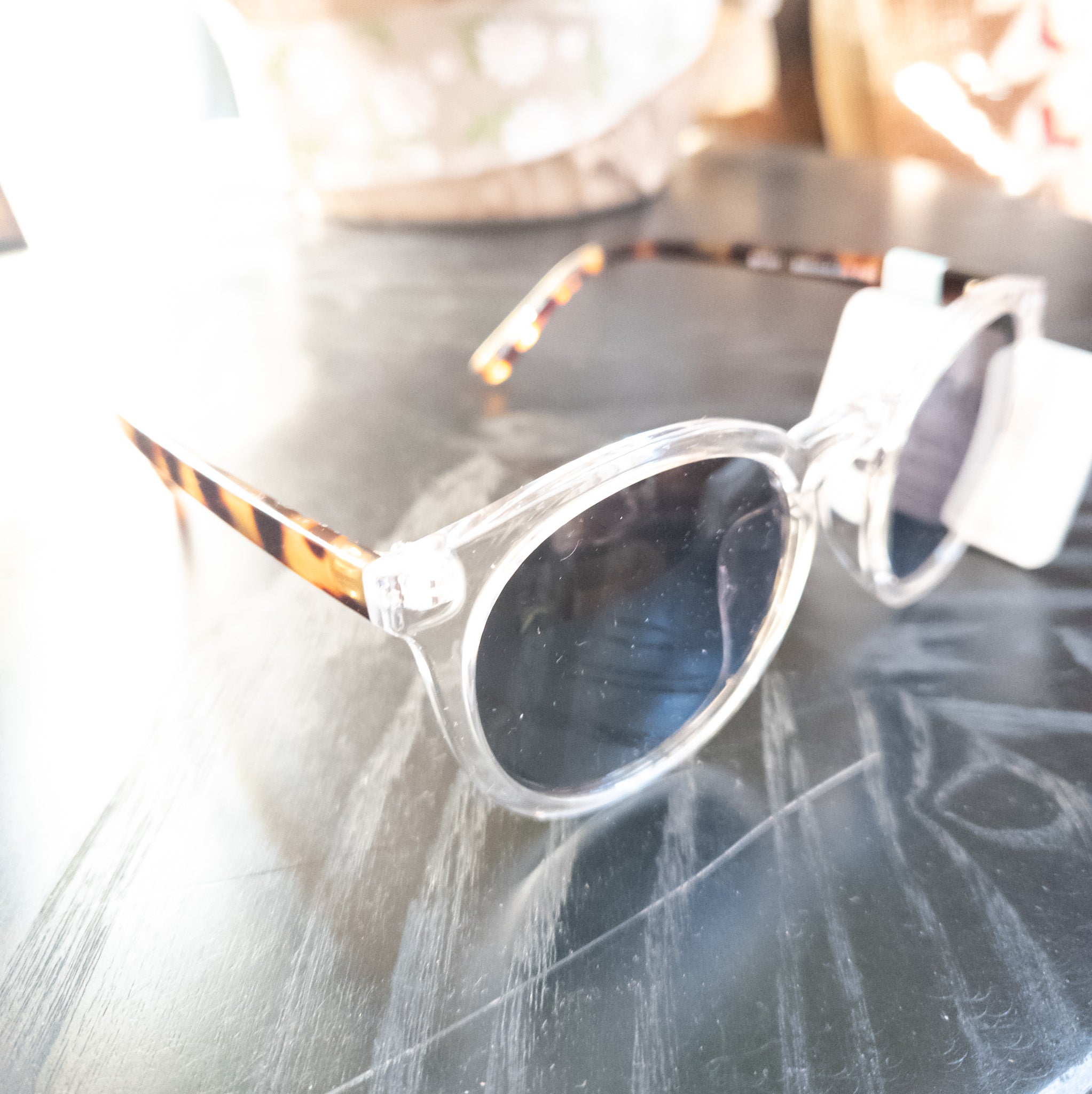 CaliBlue Clear Frame Brown Stripe Arms Sunglasses