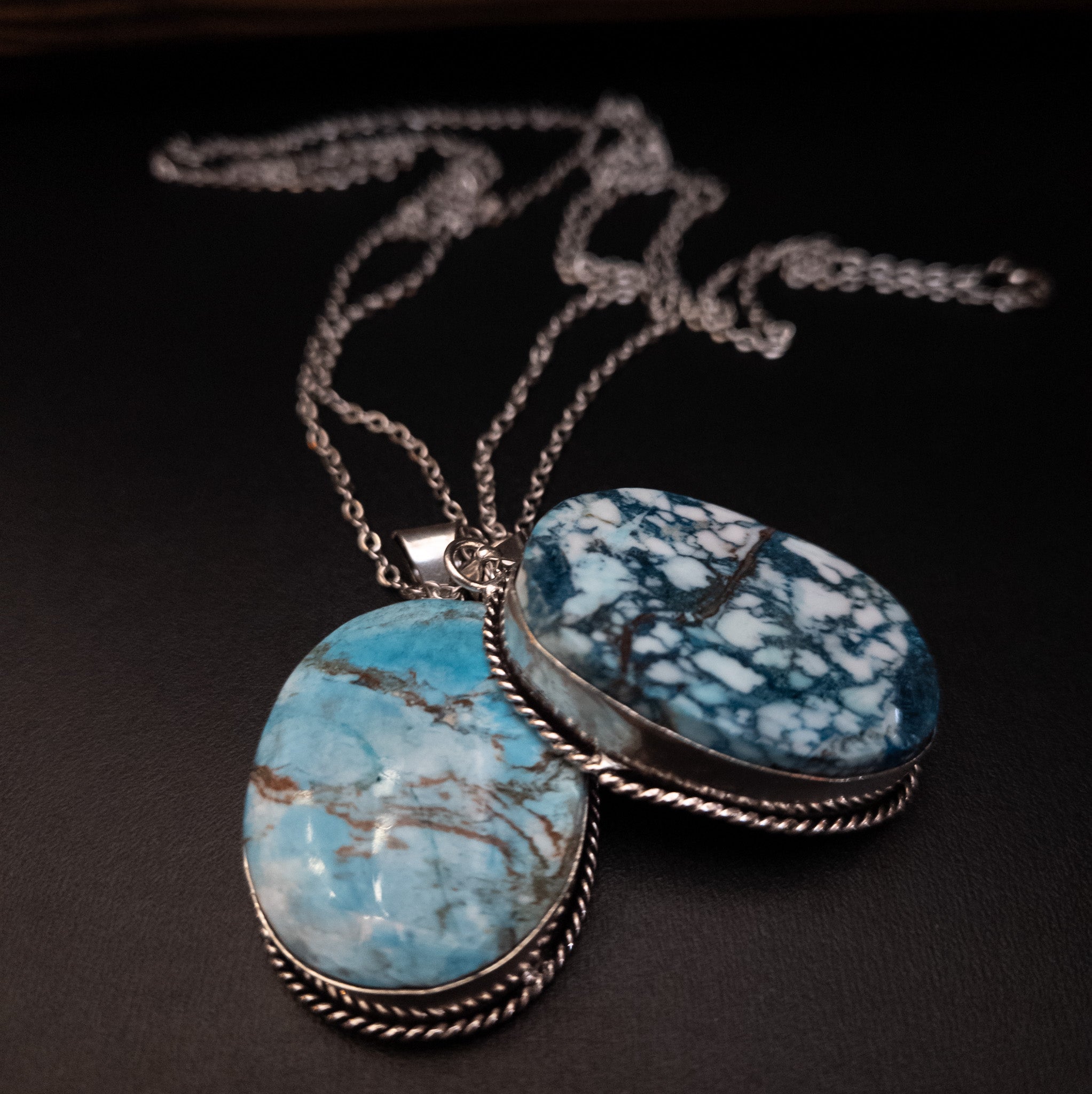 Turquoise Silver Plated Pendent on a Chain Necklace