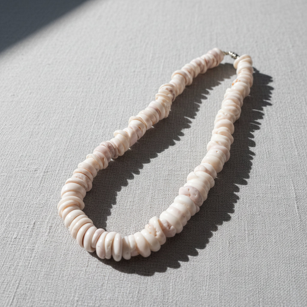 Hawaiian Puka Shell Lei Necklace