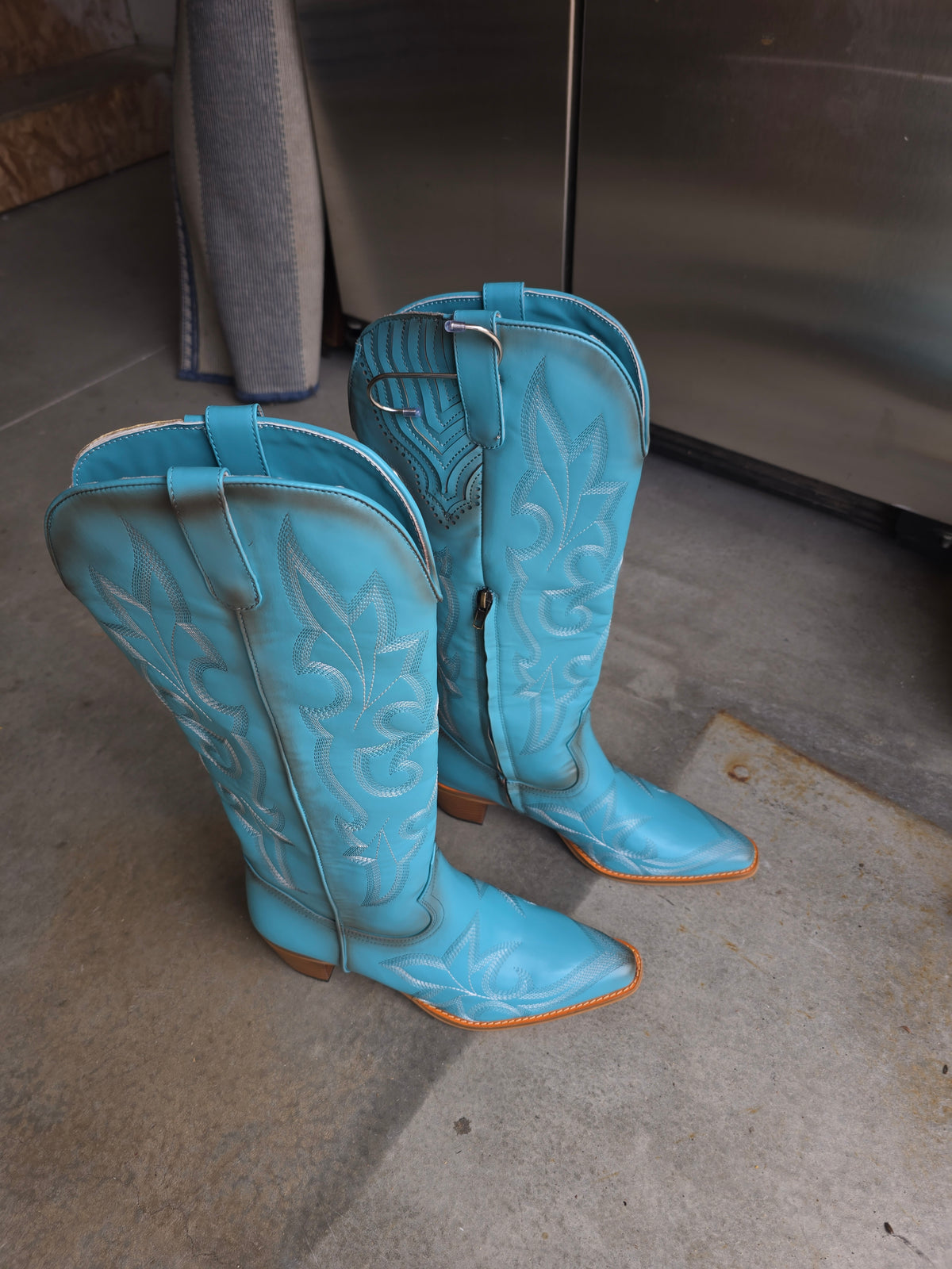 Women's Turquoise Western Cowboy Boots Knee High Side Zip Size 12 New