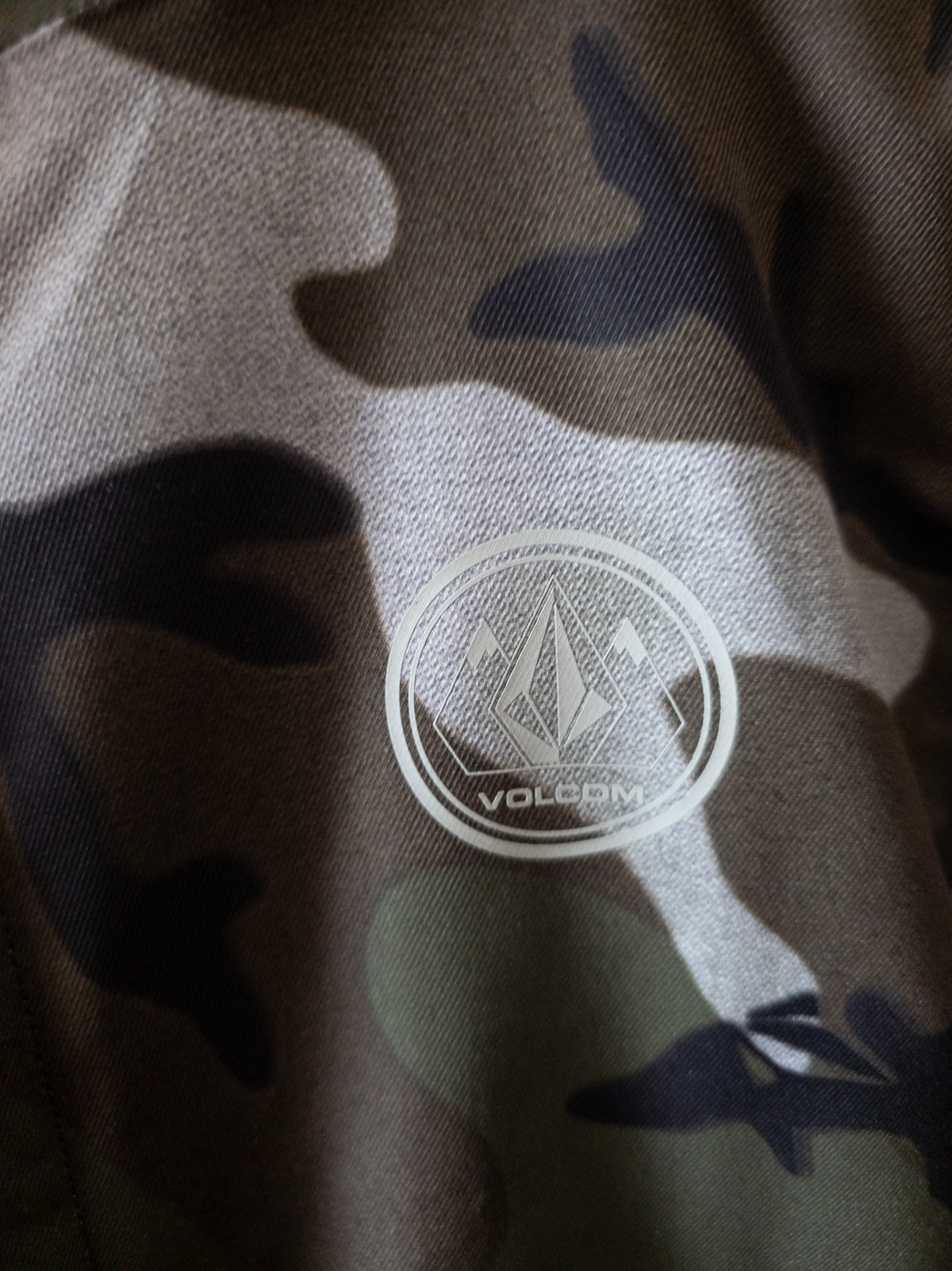 Volcom Boys’ Camo 10K Waterproof Hooded Jacket – Military Green